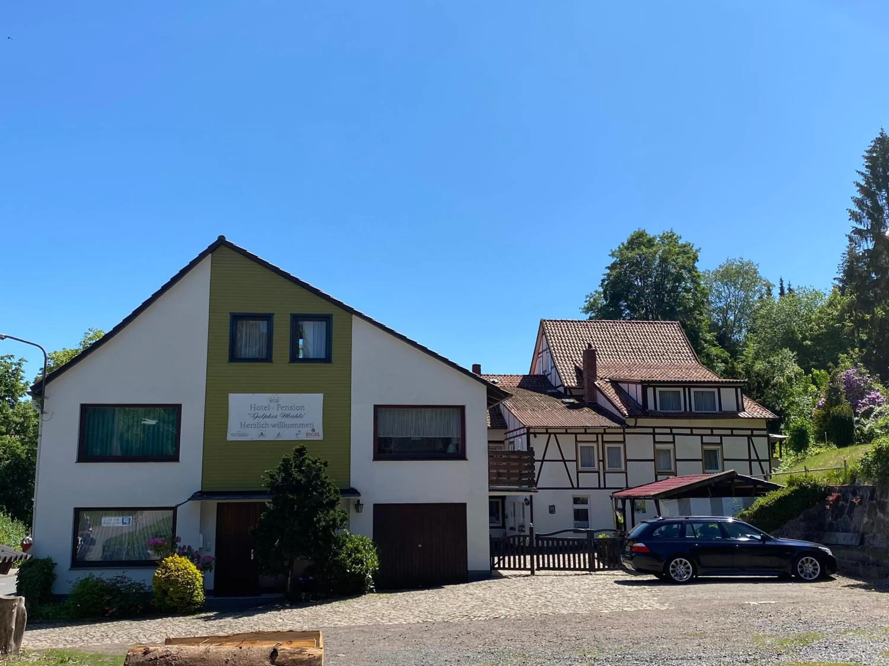 Spring in Hotel Pension Gelpkes Mühle