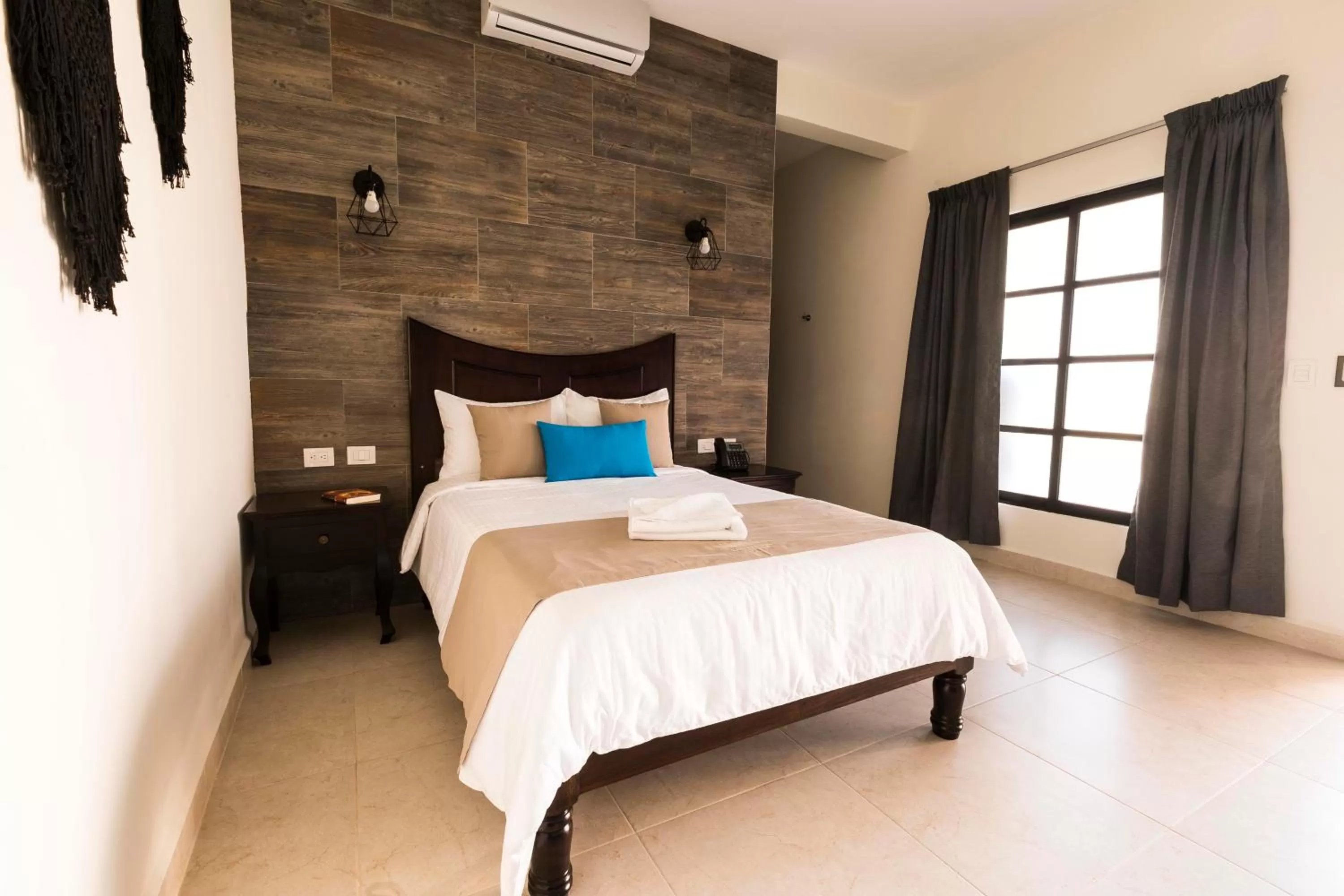 Photo of the whole room, Bed in Hotel Los Frailes, Valladolid, Yucatán