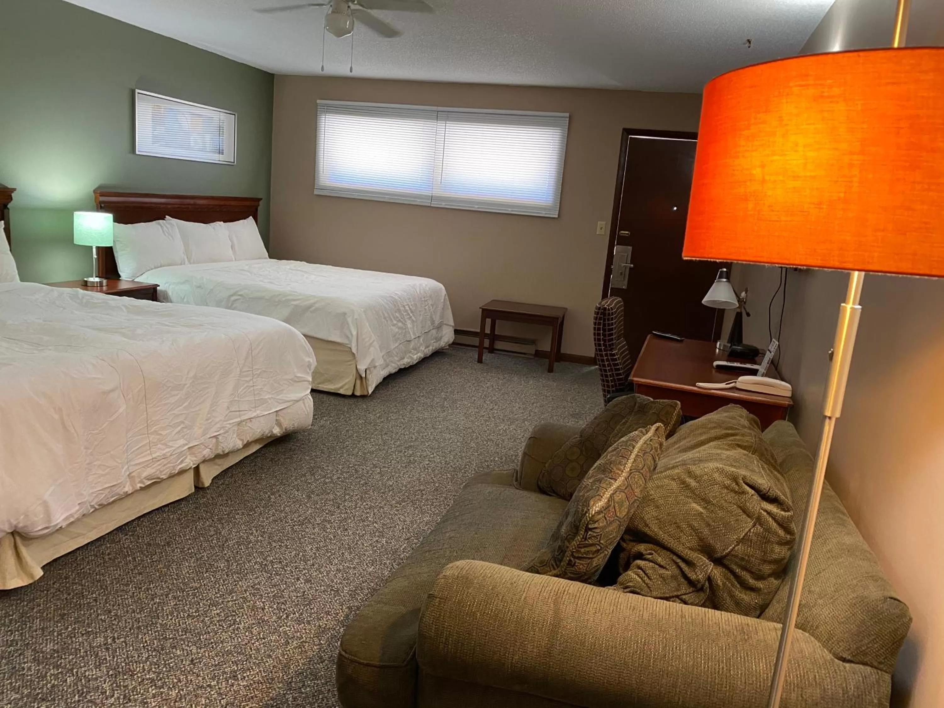 Bed in Diamond Motel - Abilene