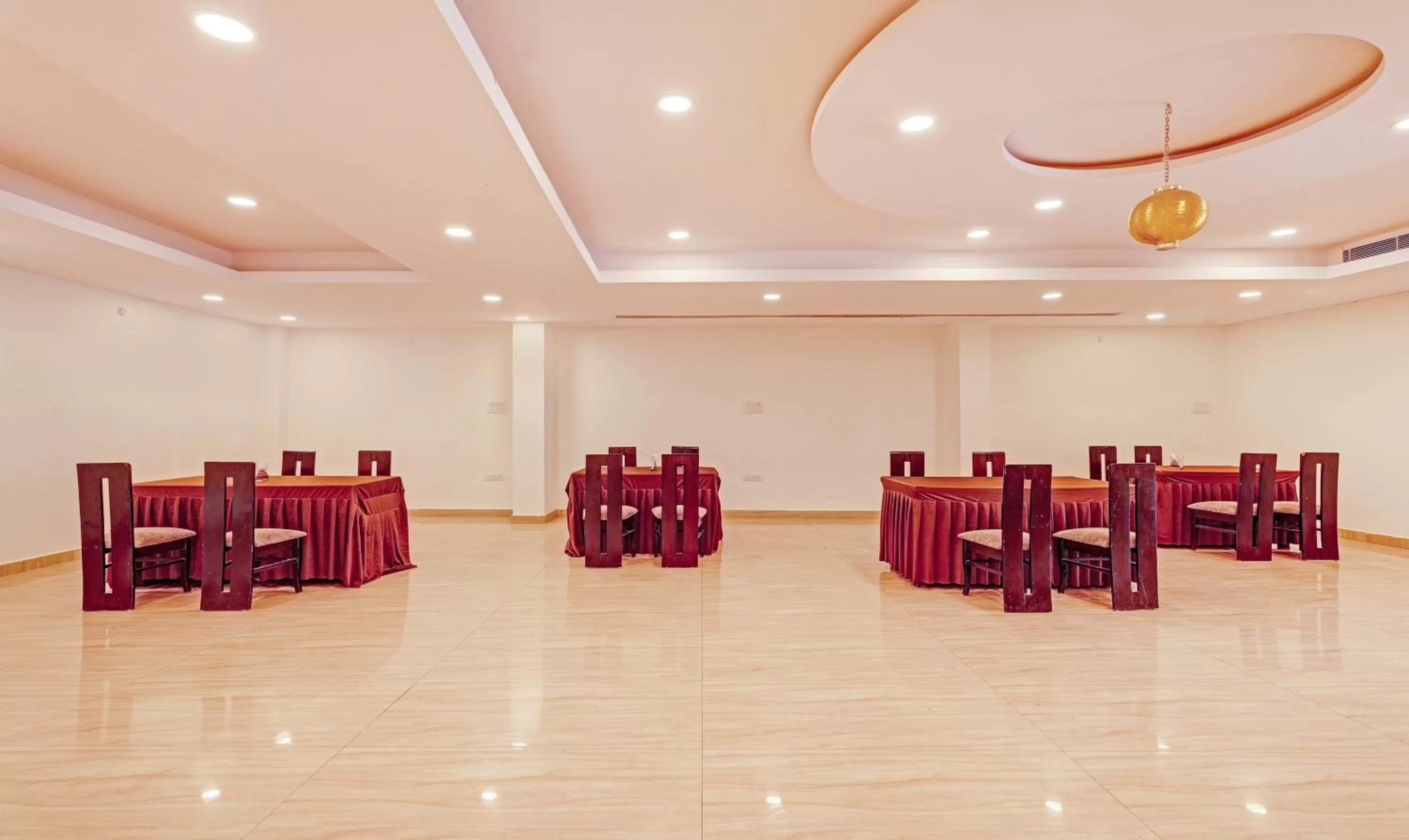 Banquet/Function facilities in Treebo Silver Stallion