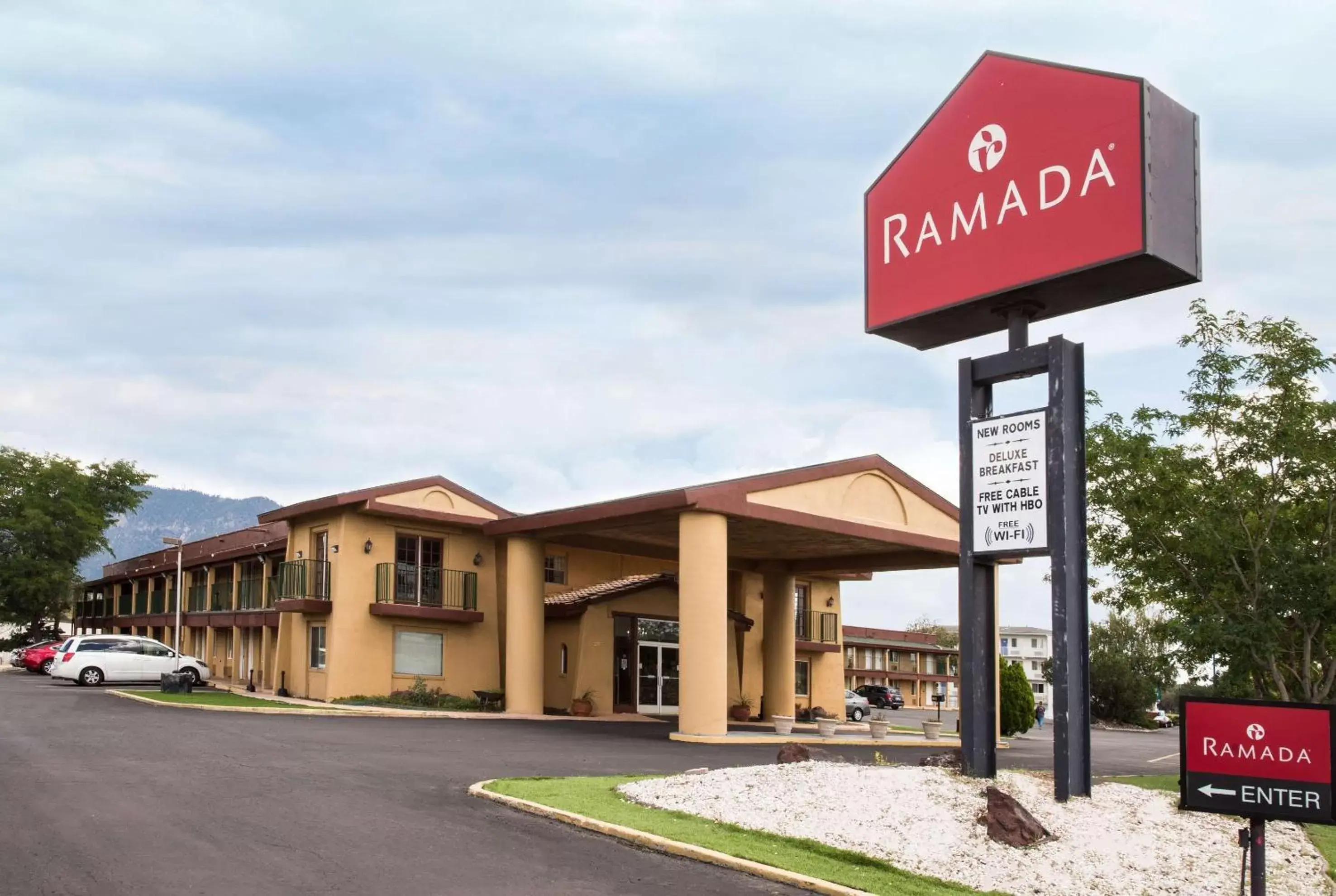 Ramada by Wyndham Flagstaff East Ramada by Wyndham Flagstaff East