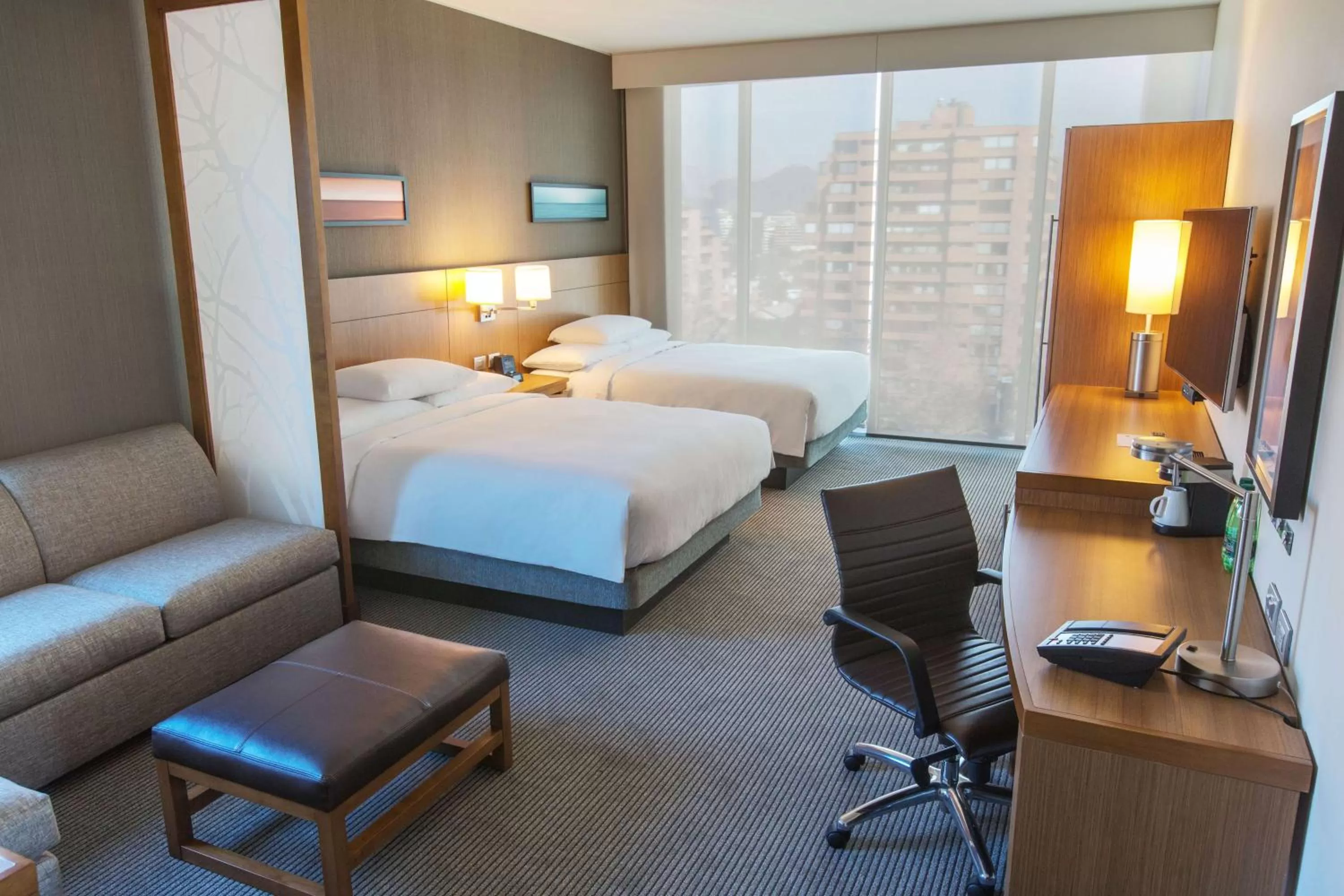Photo of the whole room, Bed in Hyatt Place Santiago/Vitacura