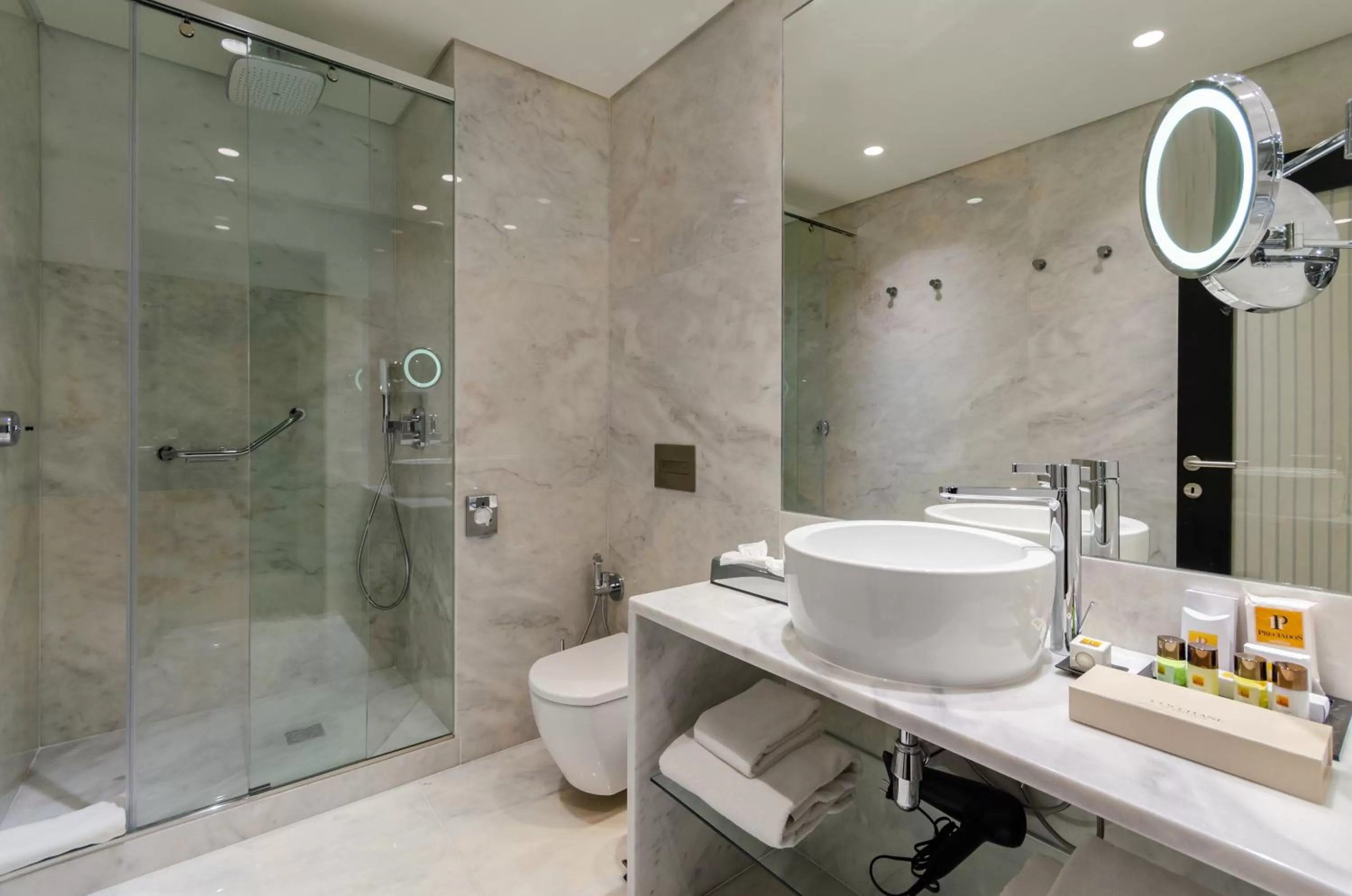 Bathroom in Hotel Santa Justa