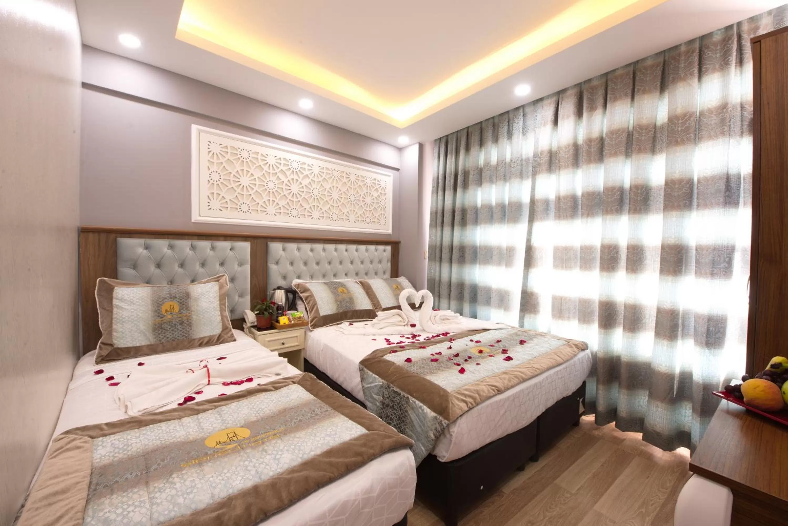 Bedroom, Bed in Istanbul Sirkeci Hotel