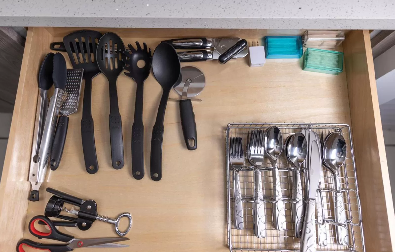 Kitchen or kitchenette in Modern and Luxurious Brickell Studio