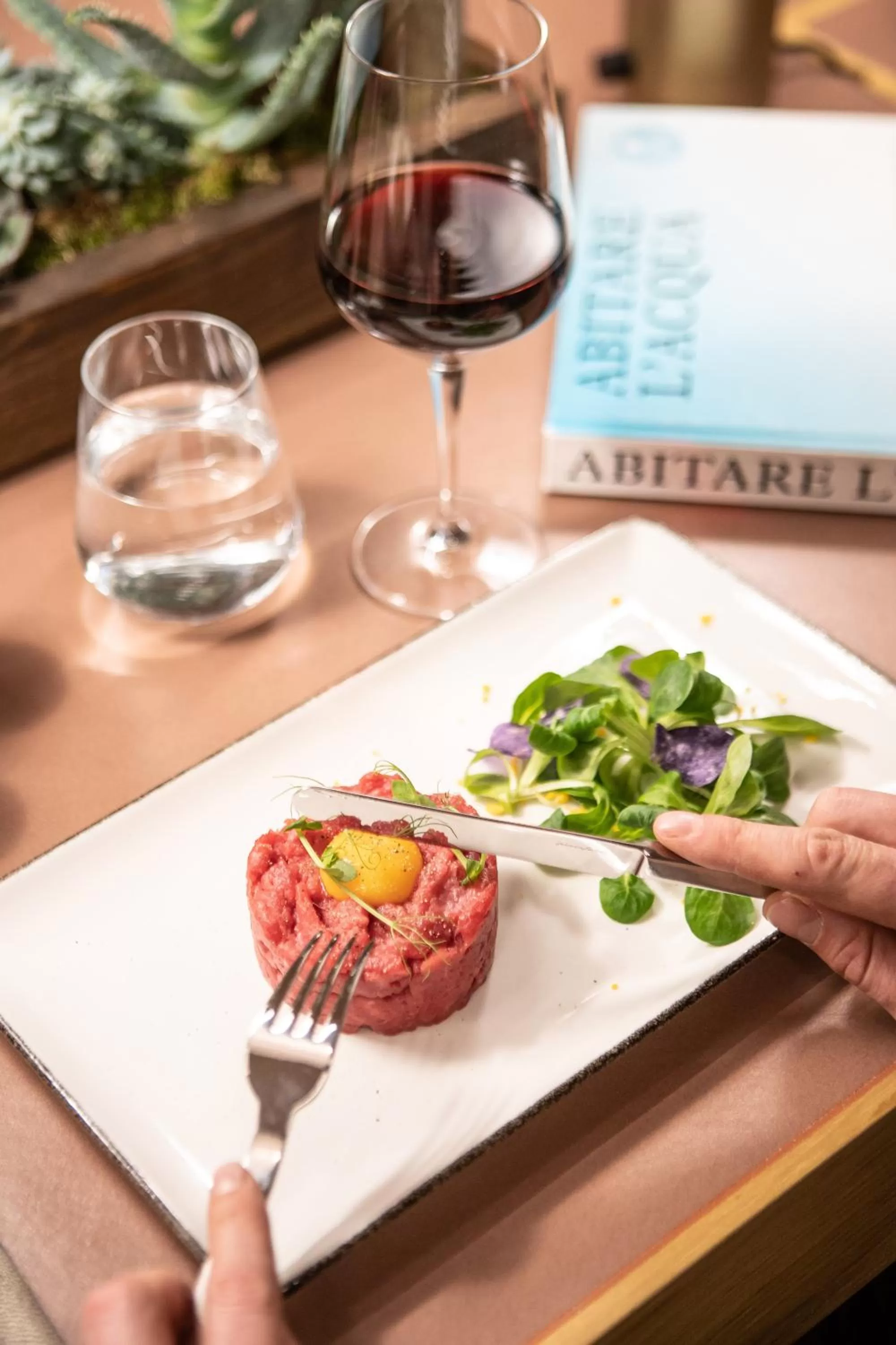 Food and drinks in INNSiDE by Meliá Milano Torre GalFa