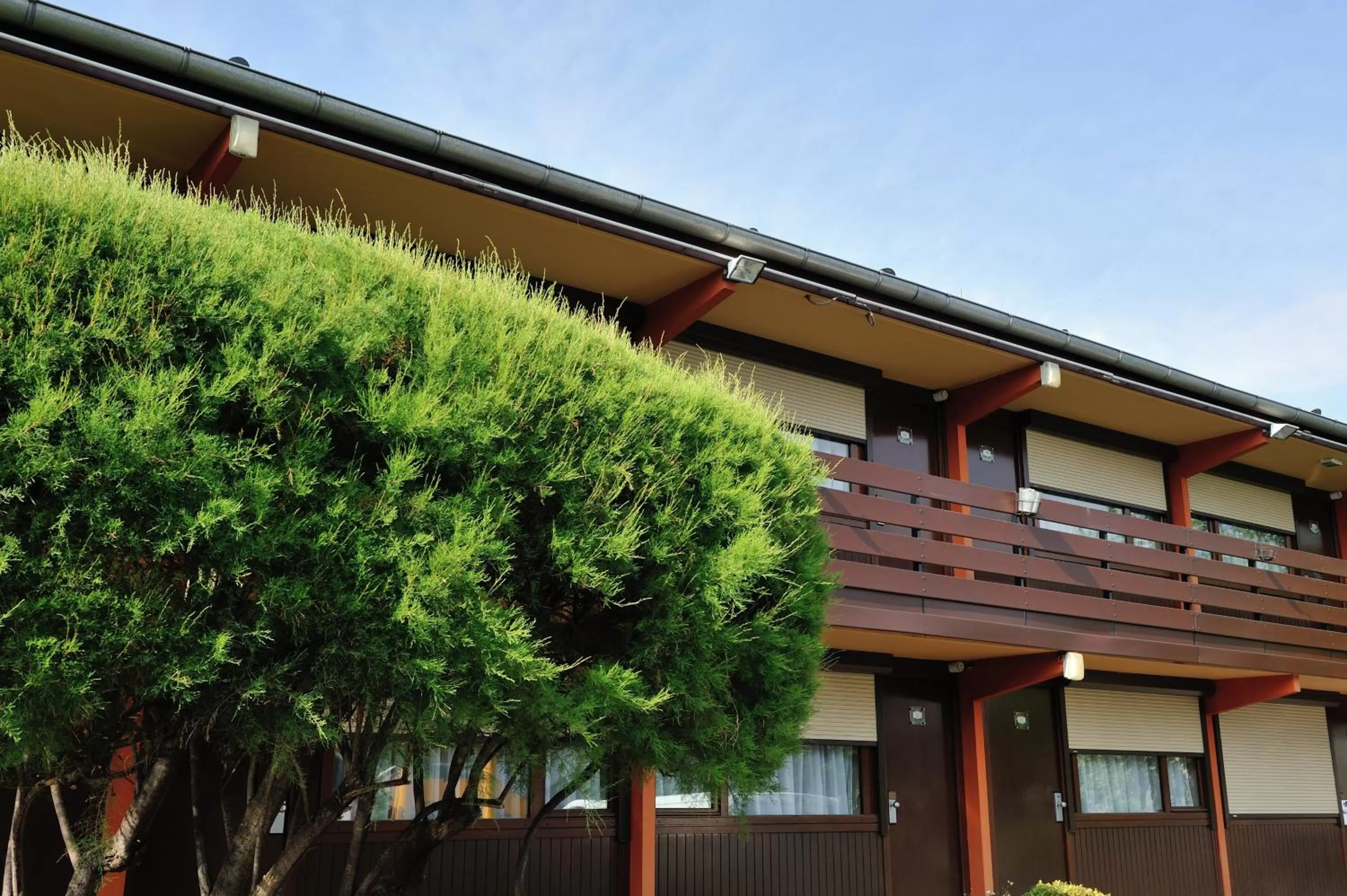 Facade/entrance in Campanile Clermont-Ferrand ~ Aubière