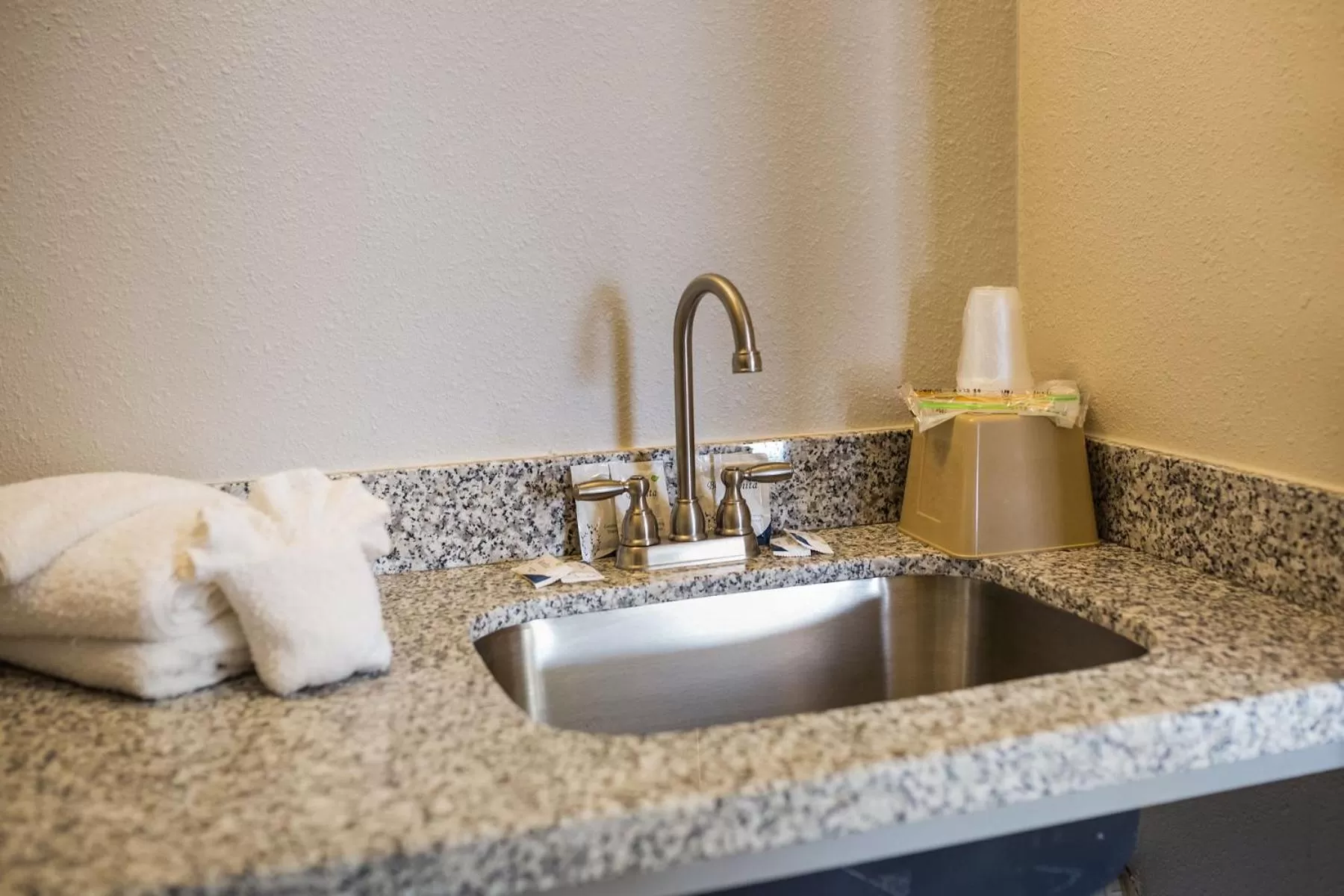 Merit Inn and Suites