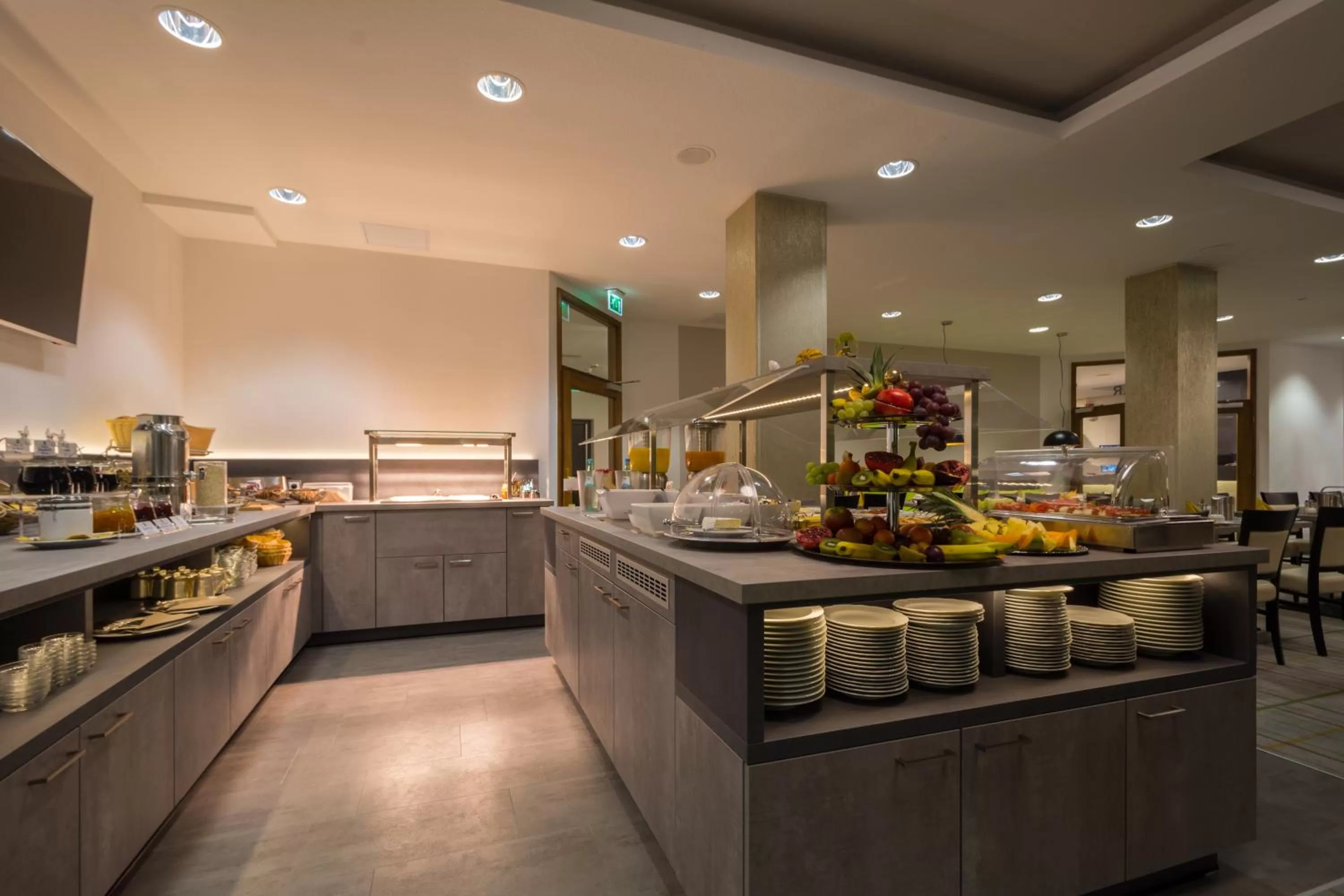 Buffet breakfast in Hotel Fortuna