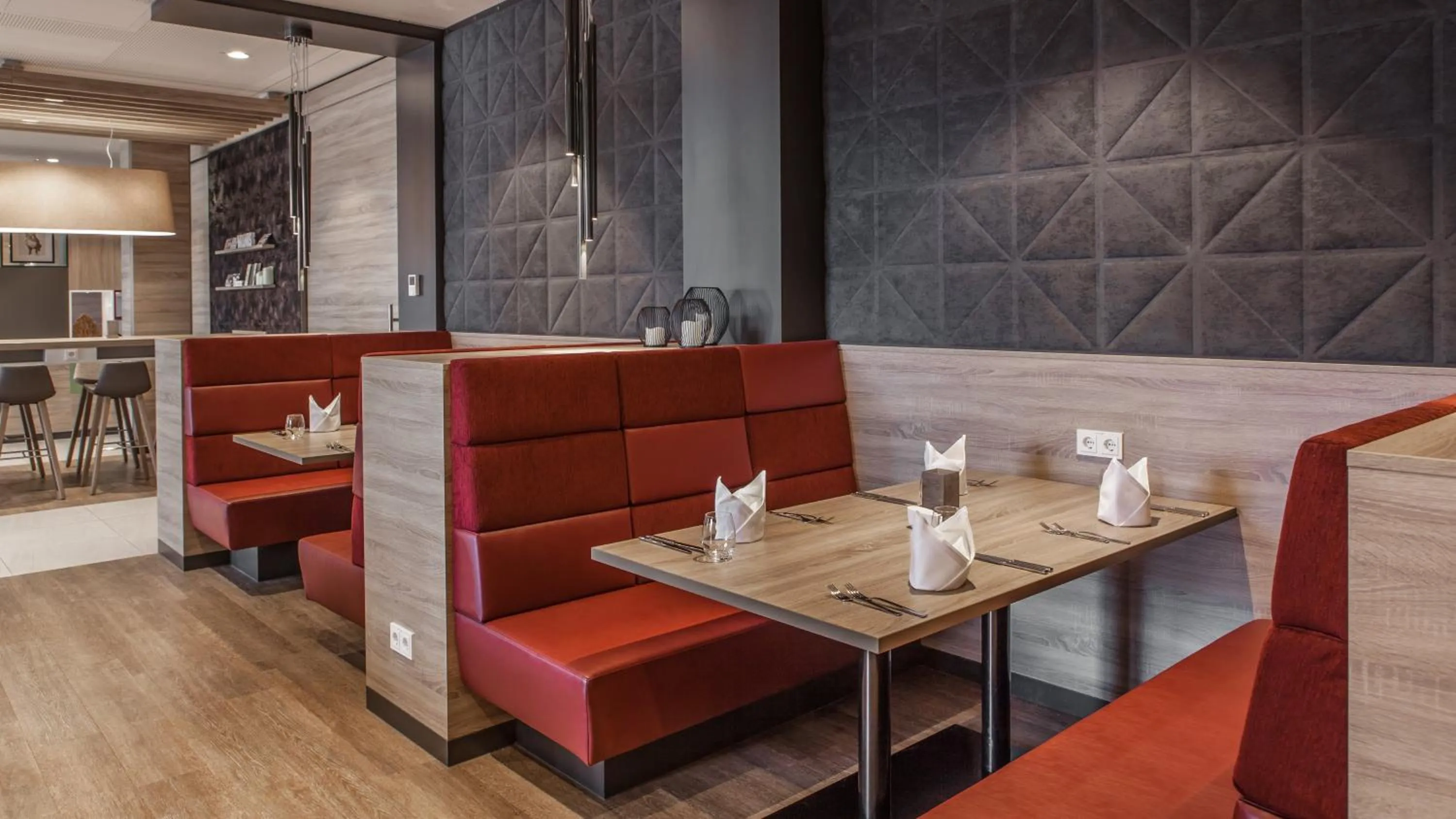 Restaurant/Places to Eat in Holiday Inn Munich - City East, an IHG Hotel