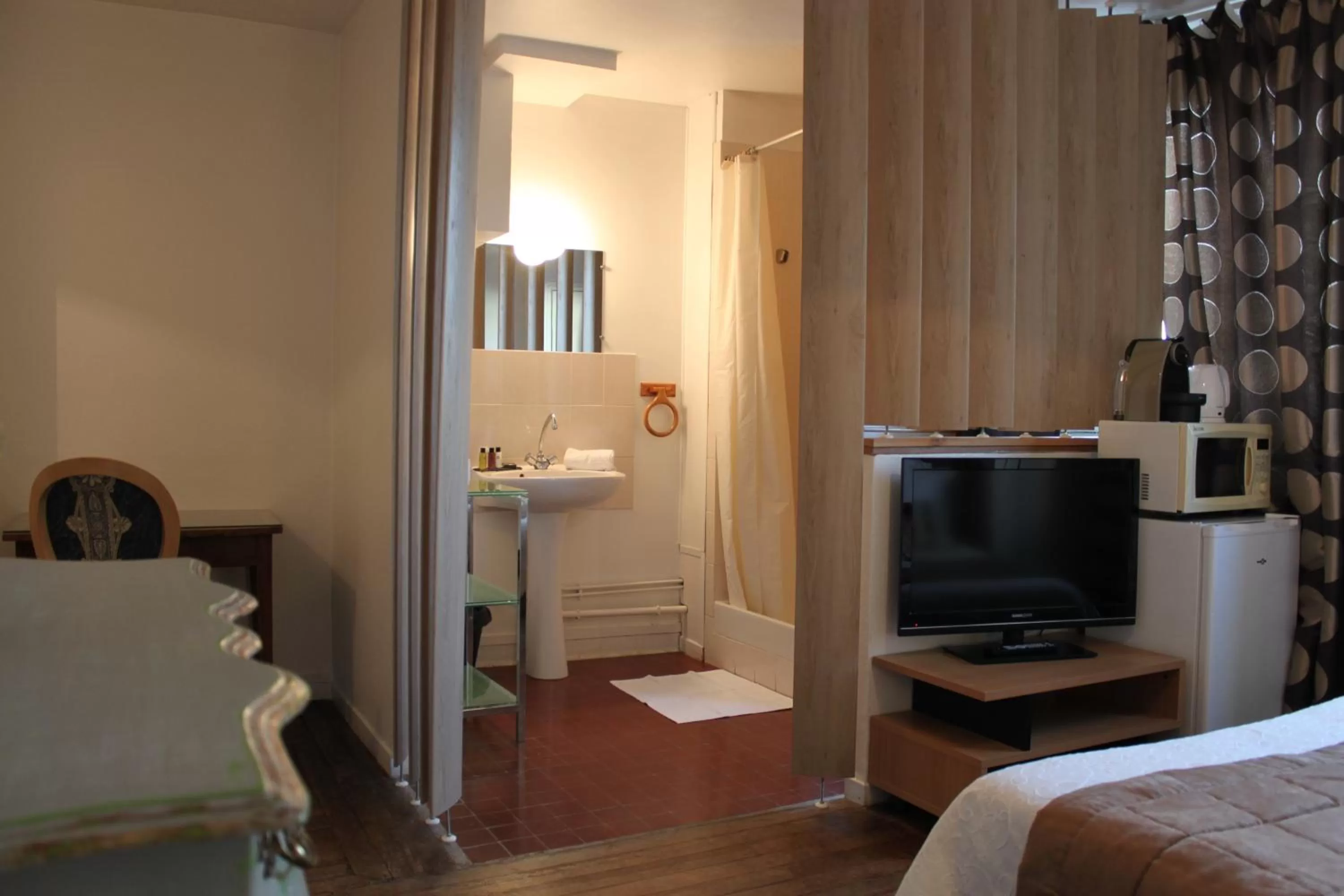 Bed in Résidence et Chambres d'Hôtes de La Porte d'Arras