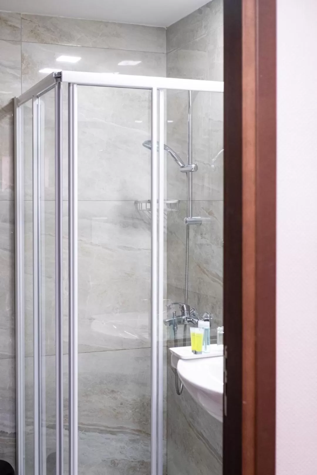 Livadhiotis City Hotel