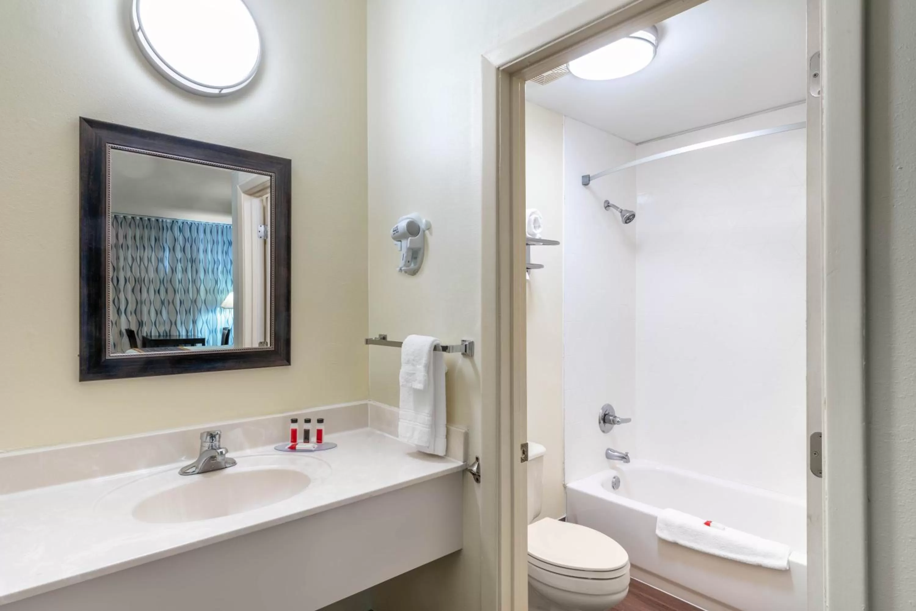 Bathroom in Days Inn by Wyndham Grants