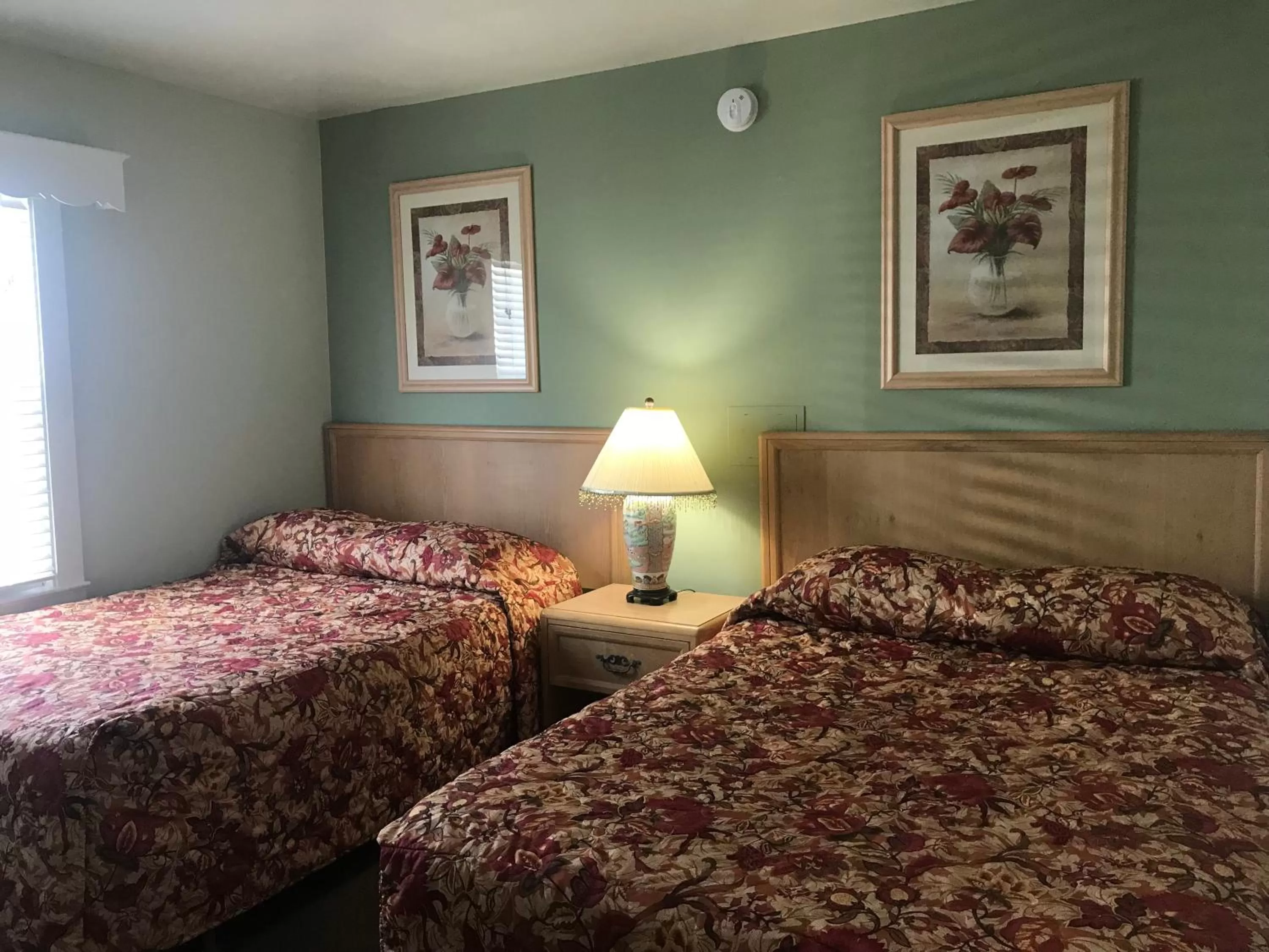 Bedroom, Bed in Ocean Lodge Hotel & Apartments