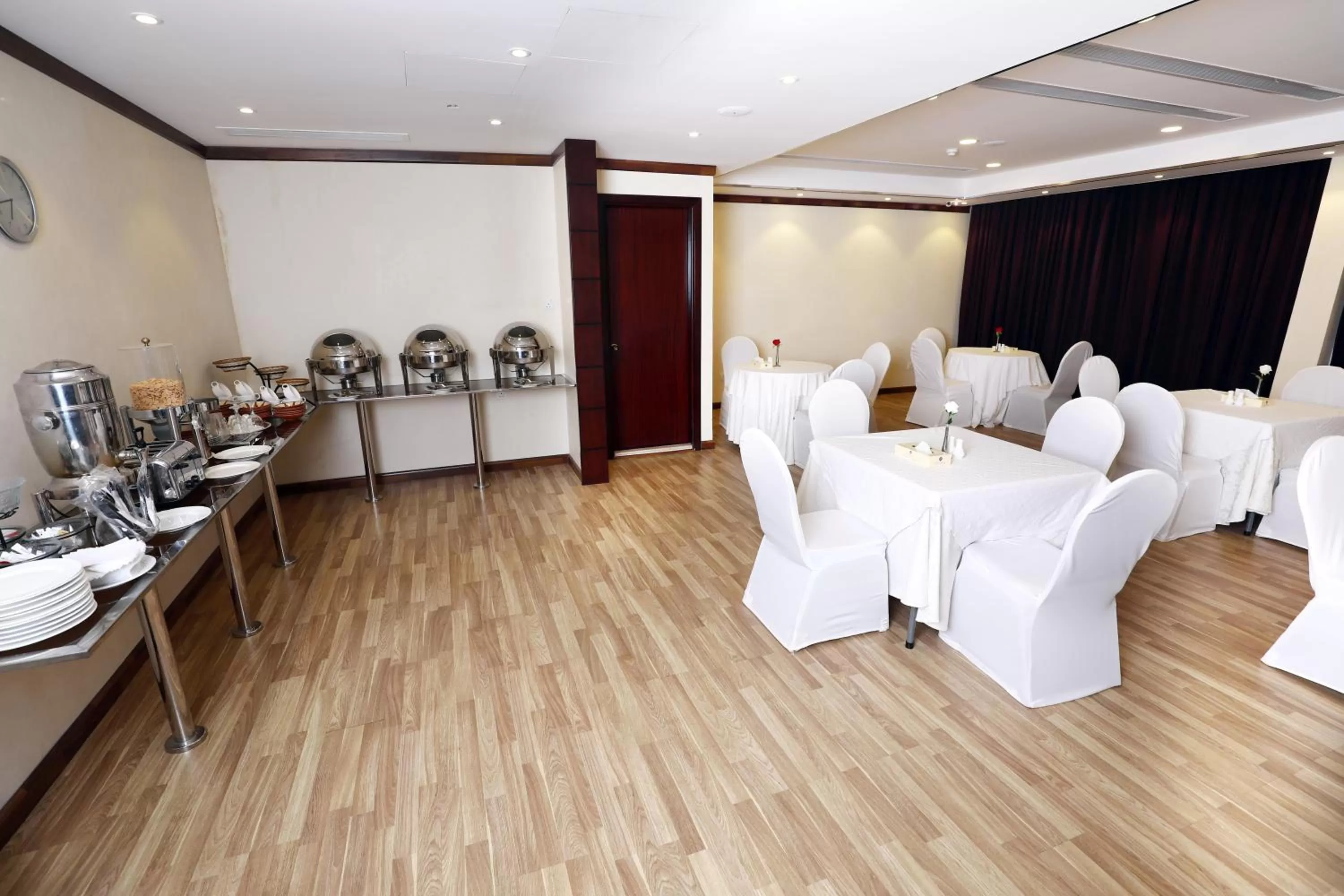 Restaurant/places to eat, Banquet Facilities in Hyatt Jeddah Continental Hotel