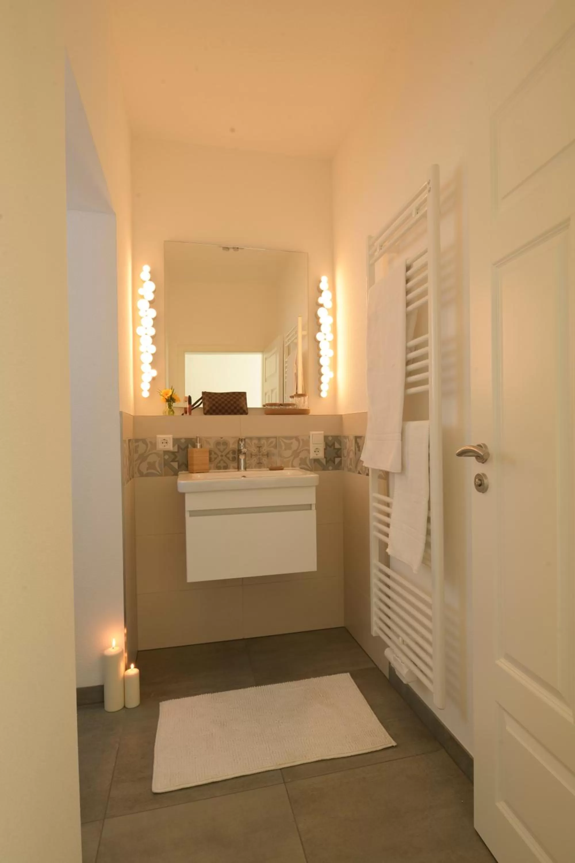 Shower in Boardinghouse alte Spinnerei