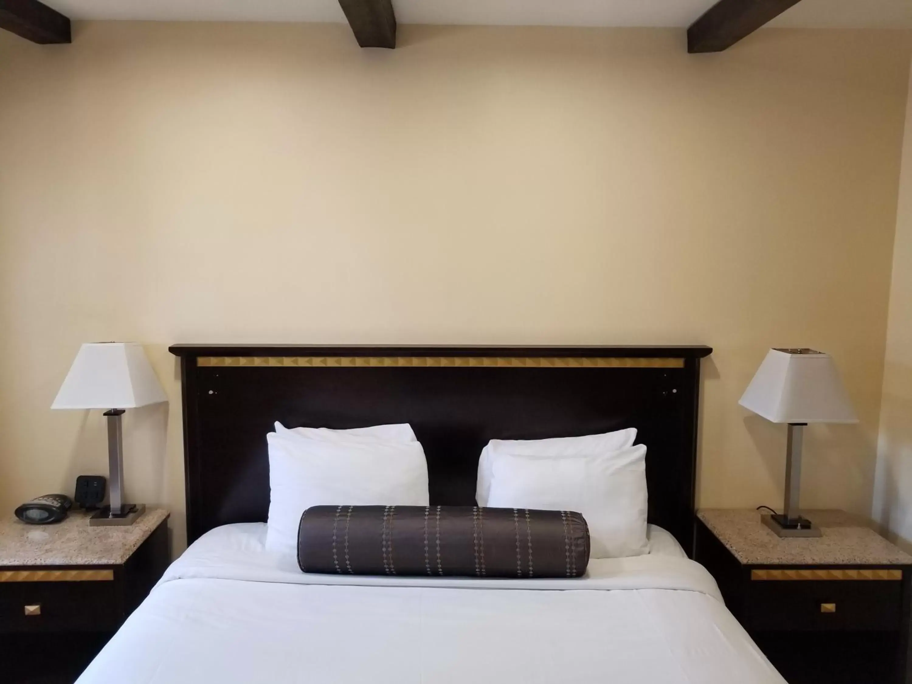 Standard King Room in Tuscan Garden Inn Standard King Room in Tuscan Garden Inn