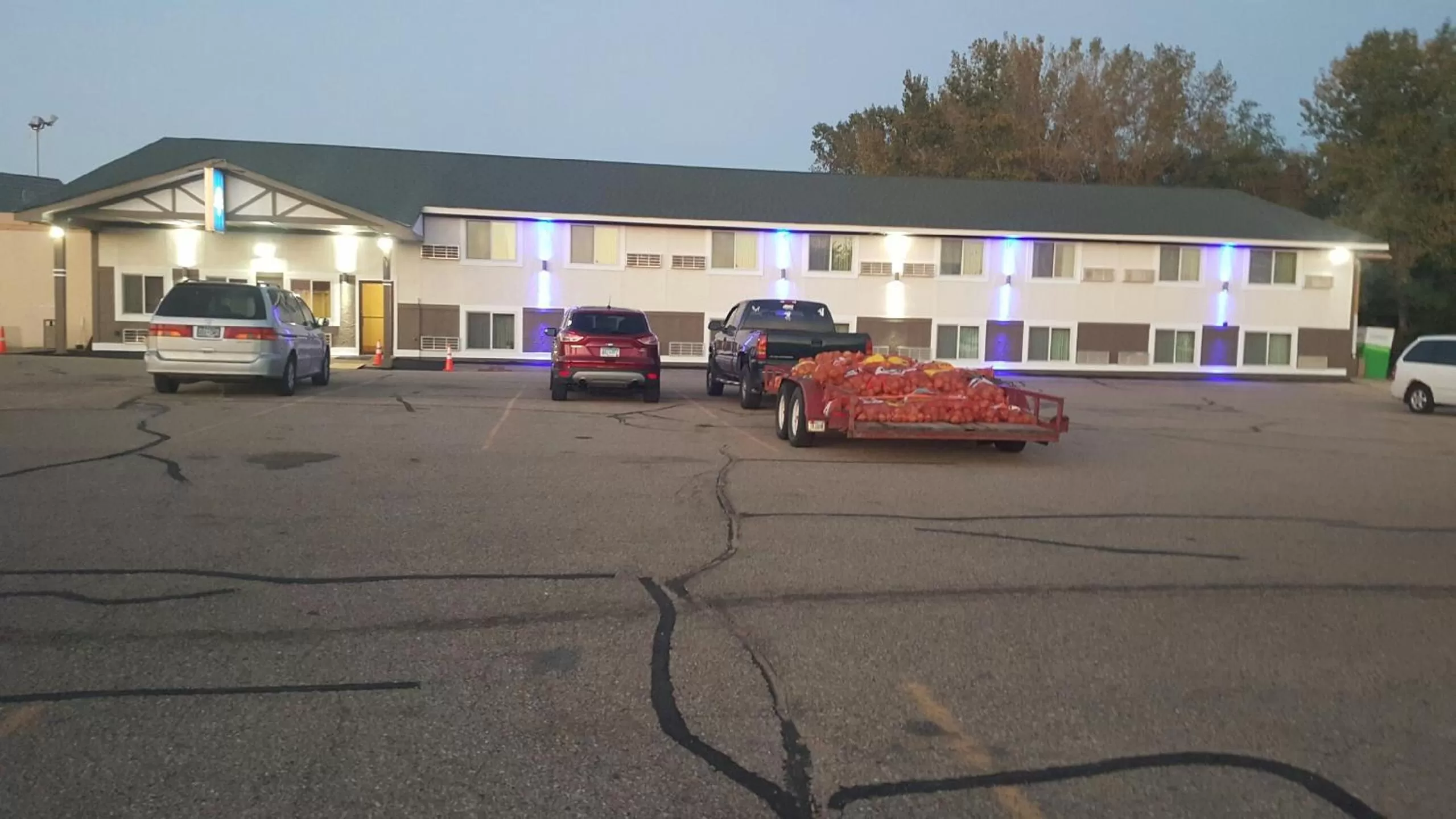 Property building in Faribault Hometown Inn & Suites