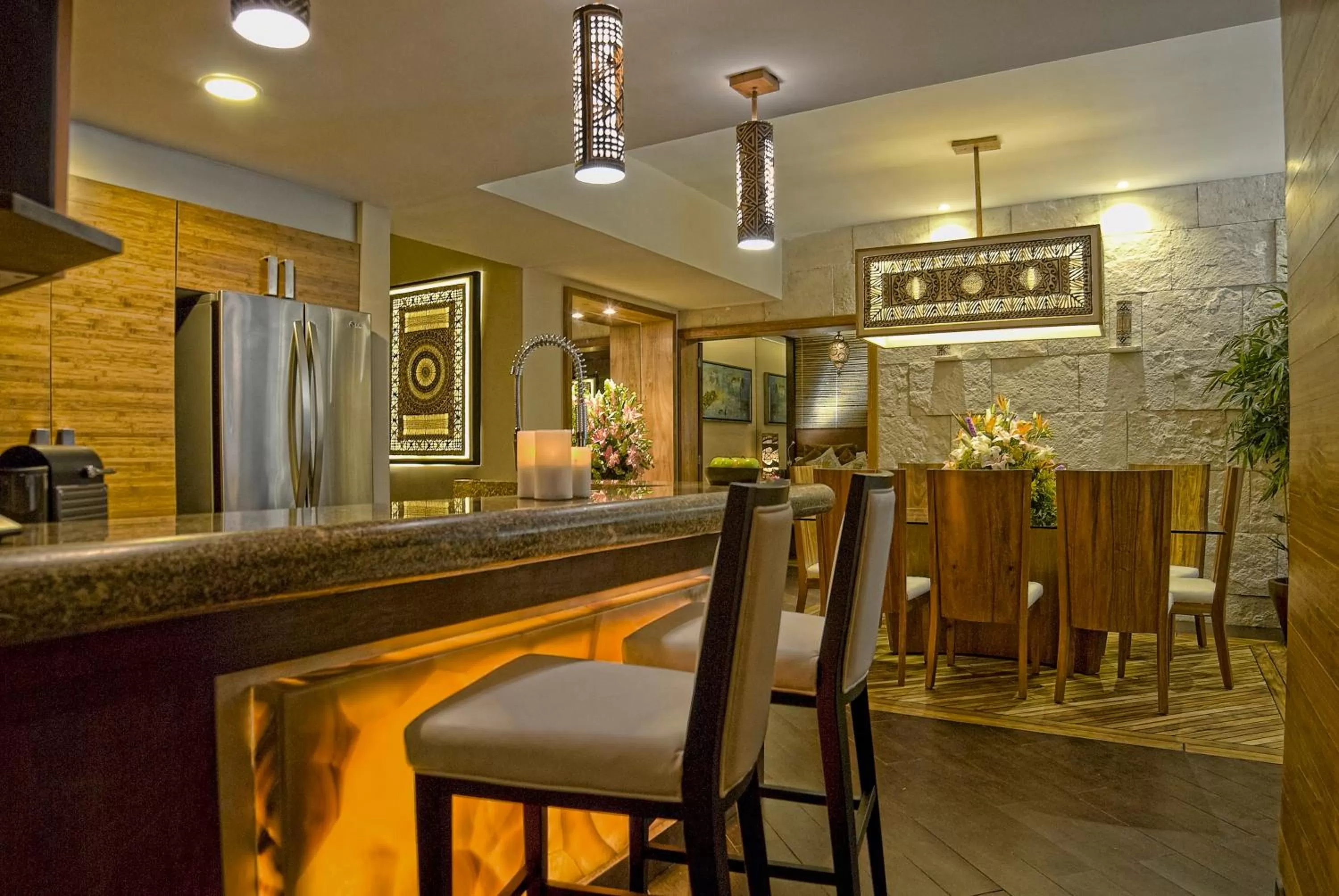 Kitchen or kitchenette in La Divina by Aldea Thai