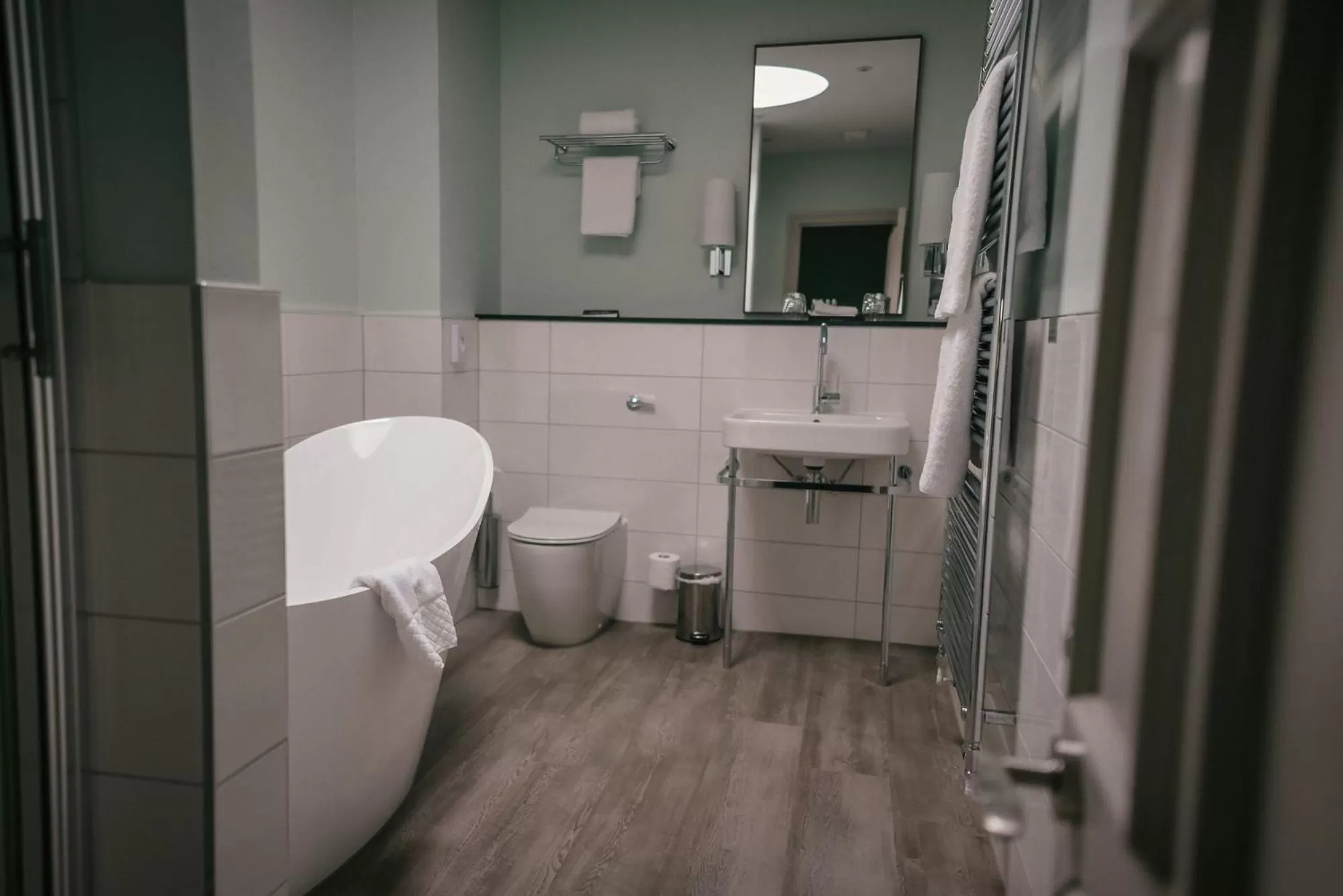 Bathroom in Hogarths Stone Manor