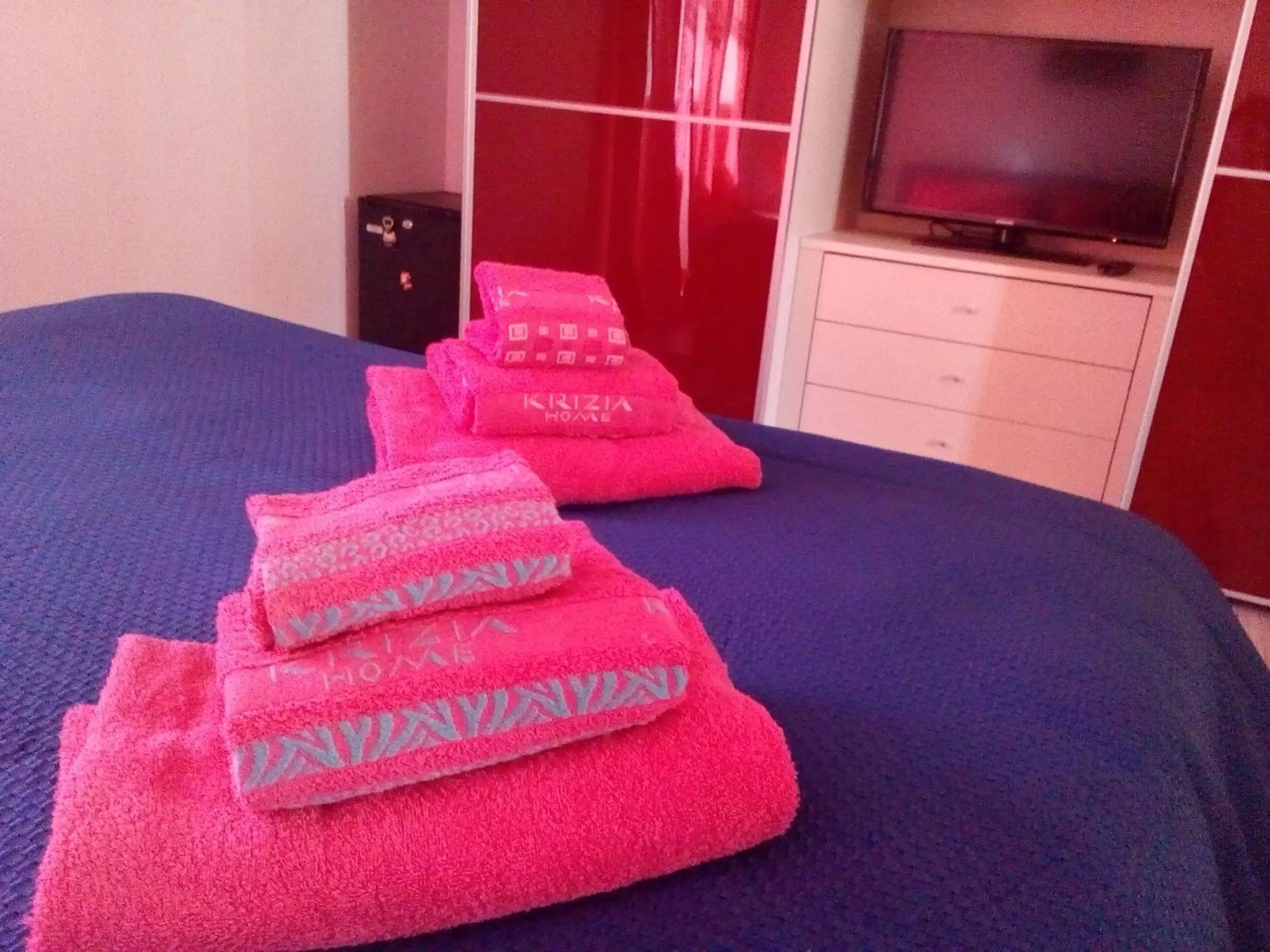 Photo of the whole room in B&B Luce Viola