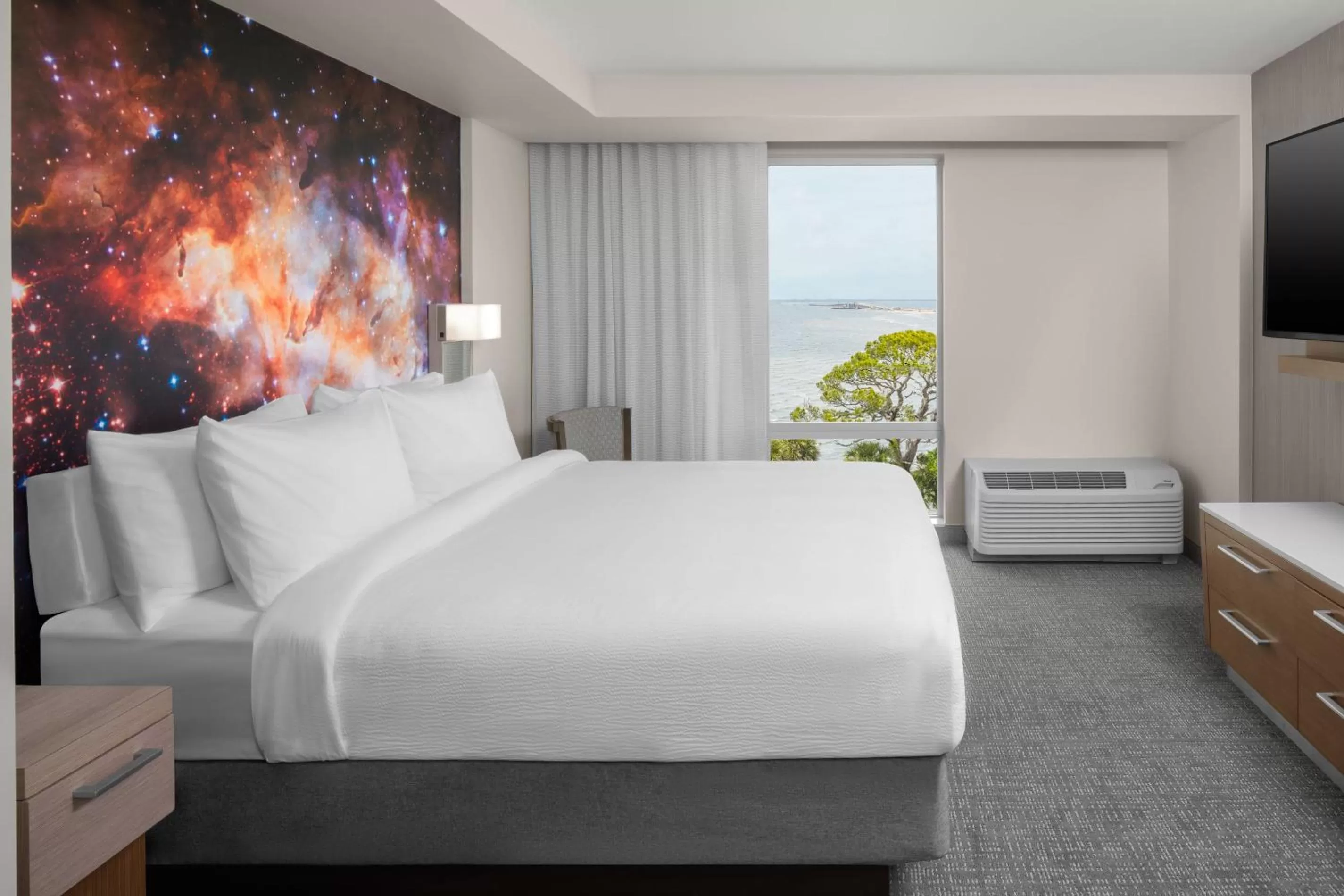 Bedroom, Bed in Courtyard By Marriott Titusville Kennedy Space Center