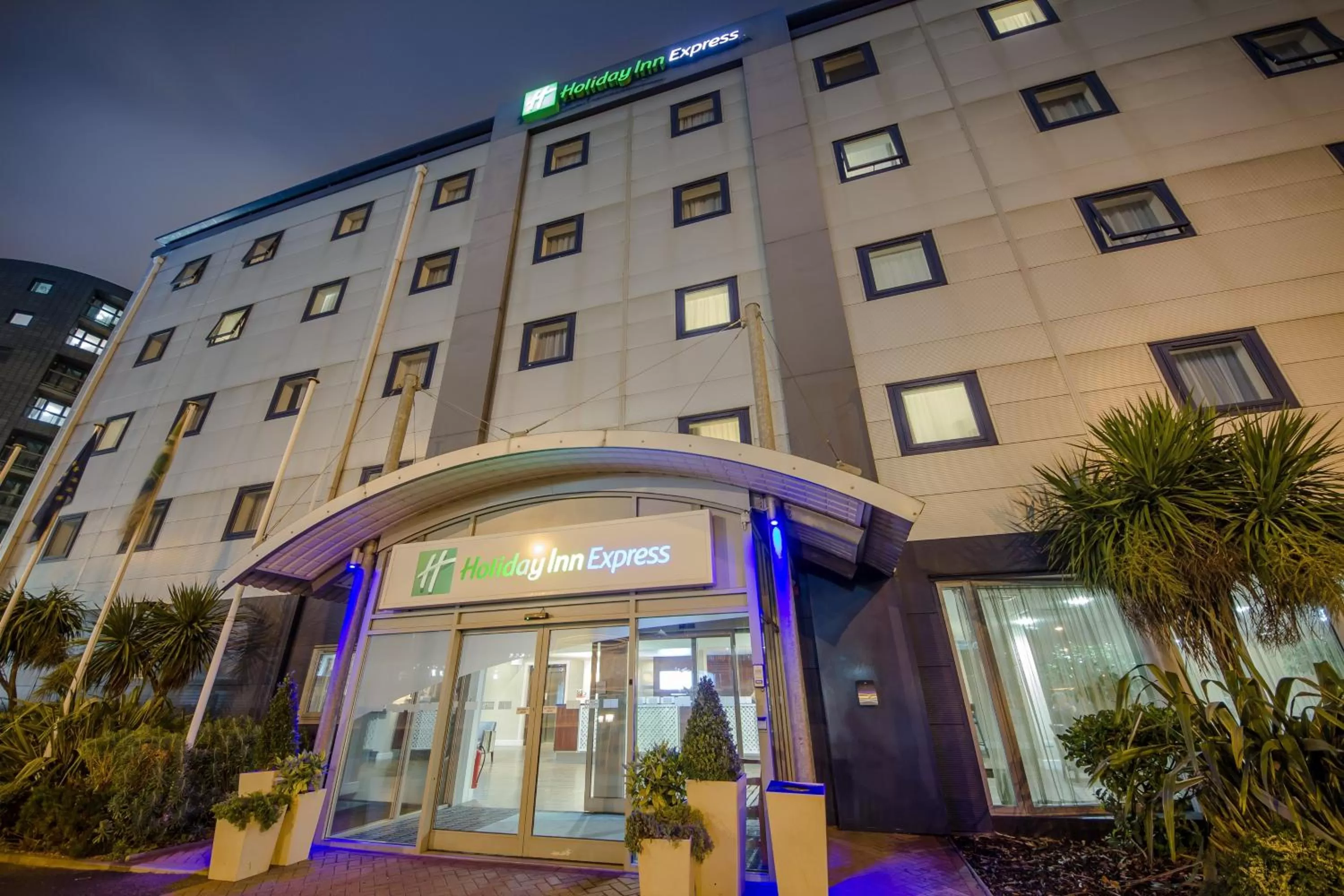 Property building in Holiday Inn Express Royal Docks by IHG