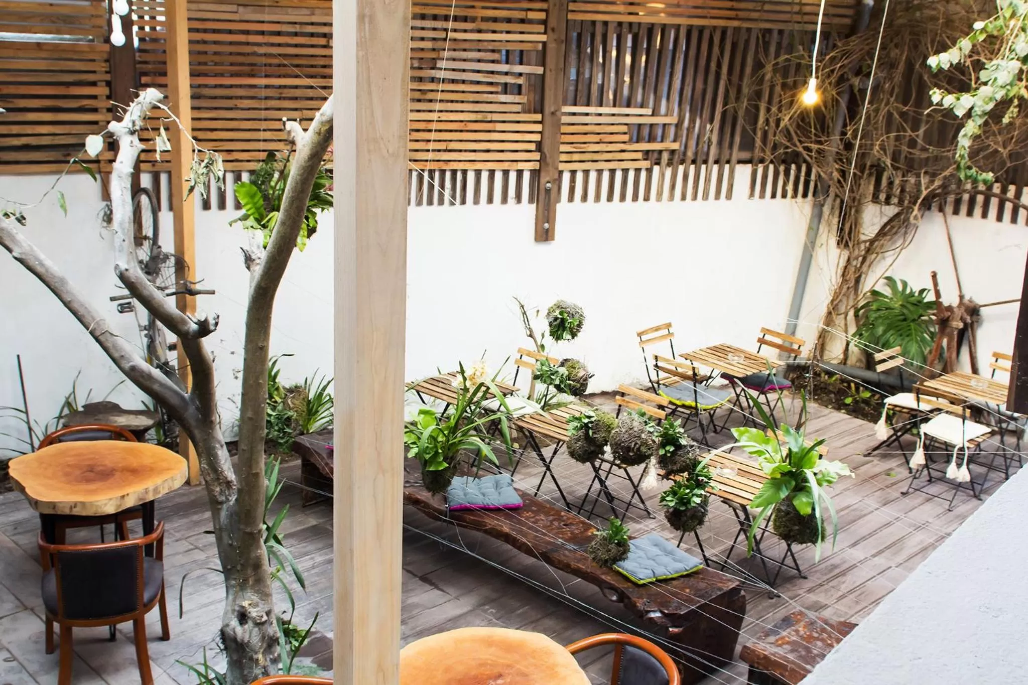 Patio in Feel at Home Guest House