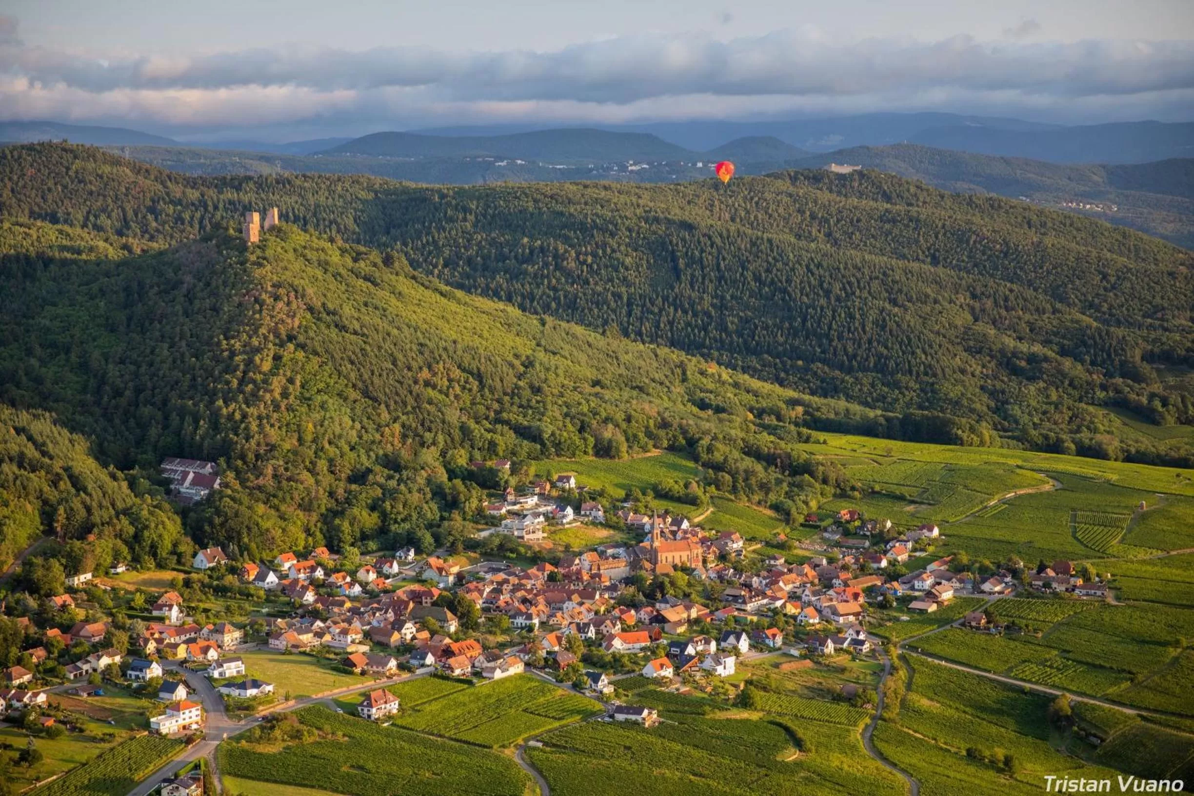 Bird's eye view in Hotel SPA Husseren Collections - Proche Colmar - Eguisheim