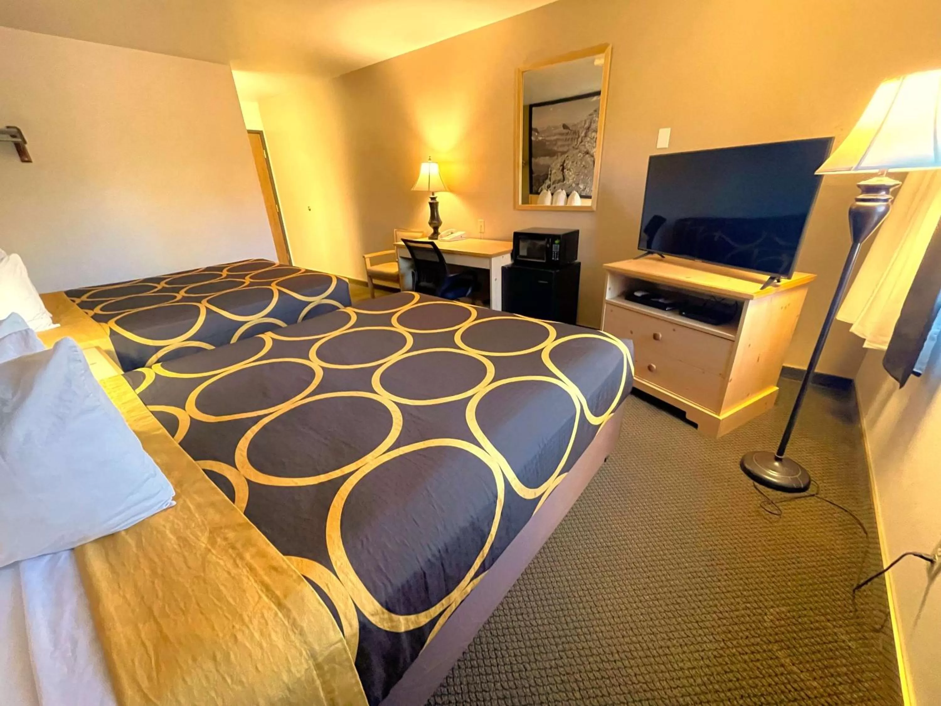 Photo of the whole room, Bed in Super 8 by Wyndham Moscow - Pullman