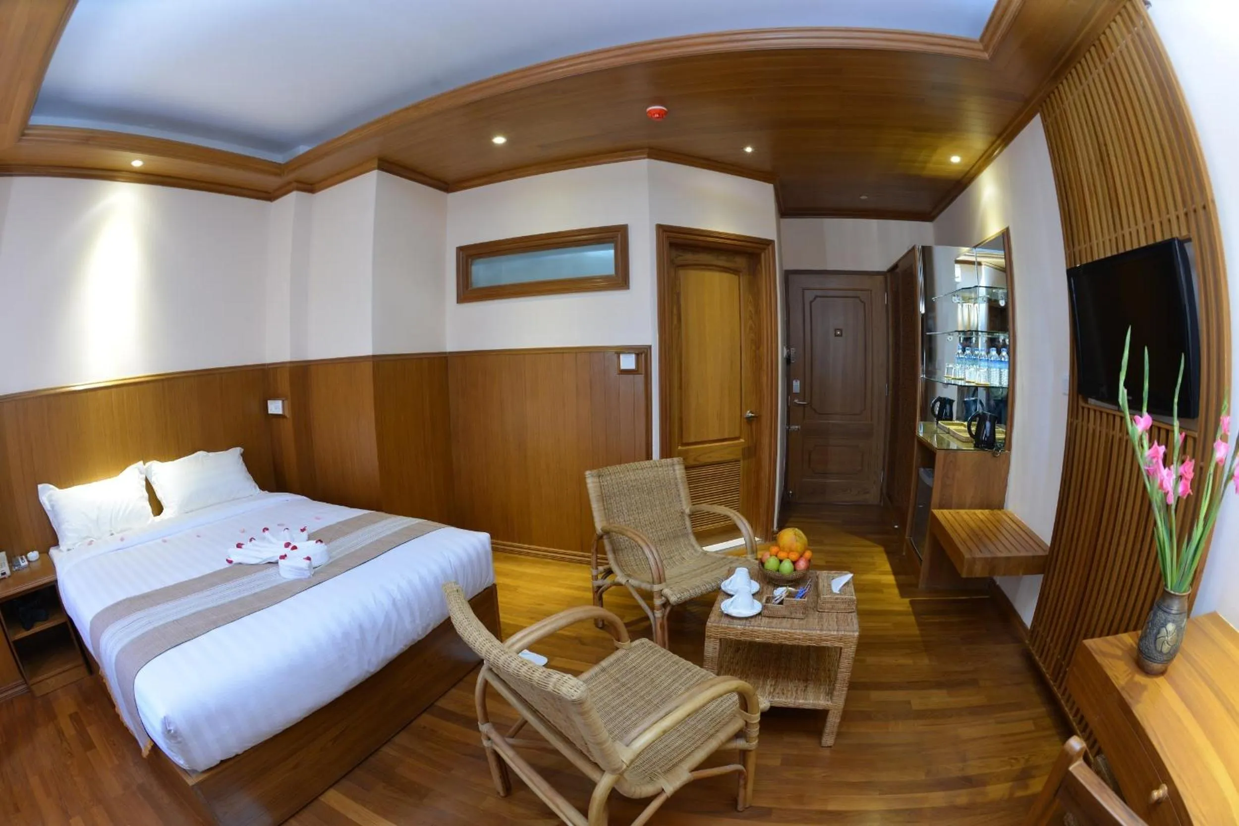 Decorative detail, Bed in Hotel Sidney