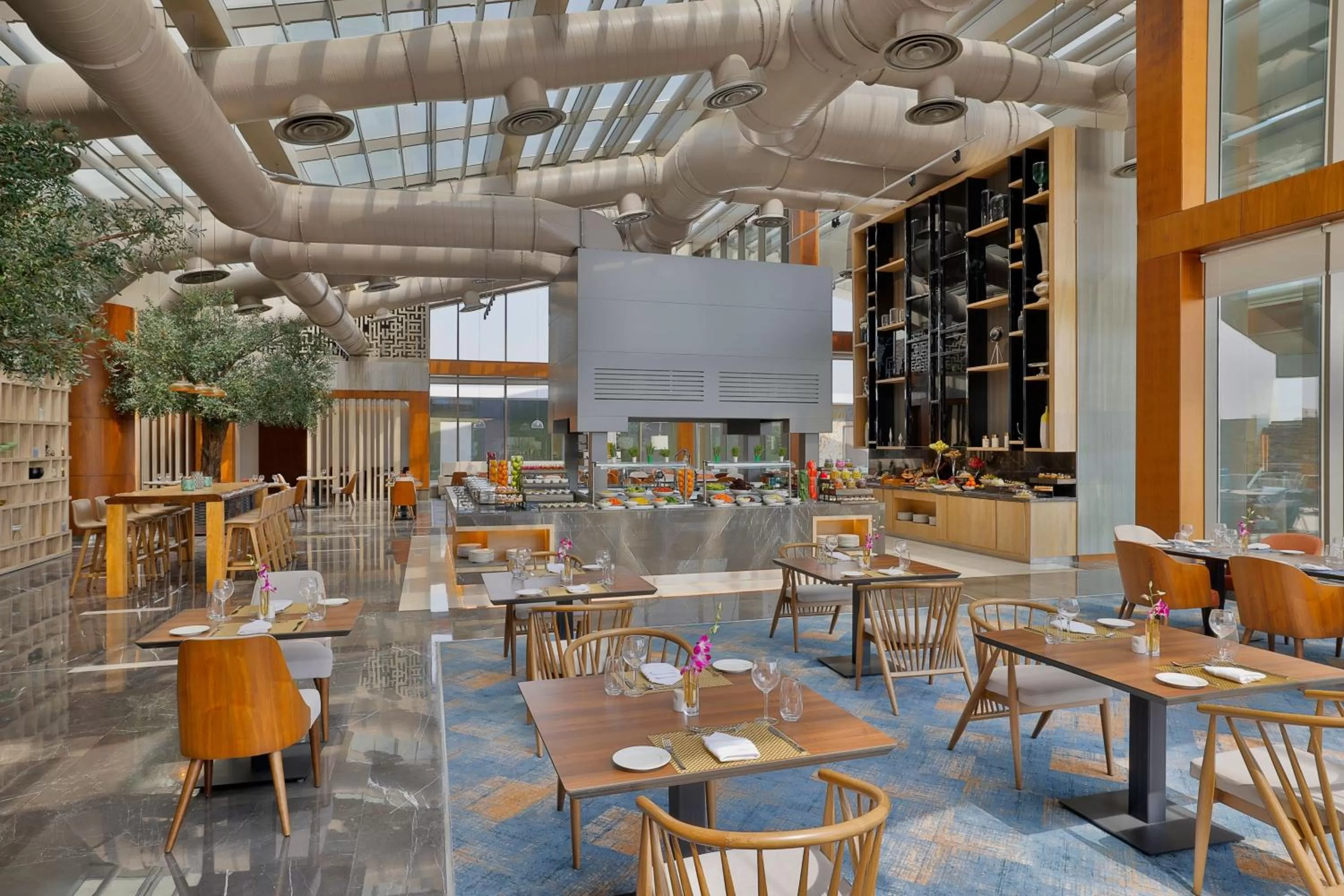 Restaurant/places to eat in Jeddah Marriott Hotel Madinah Road