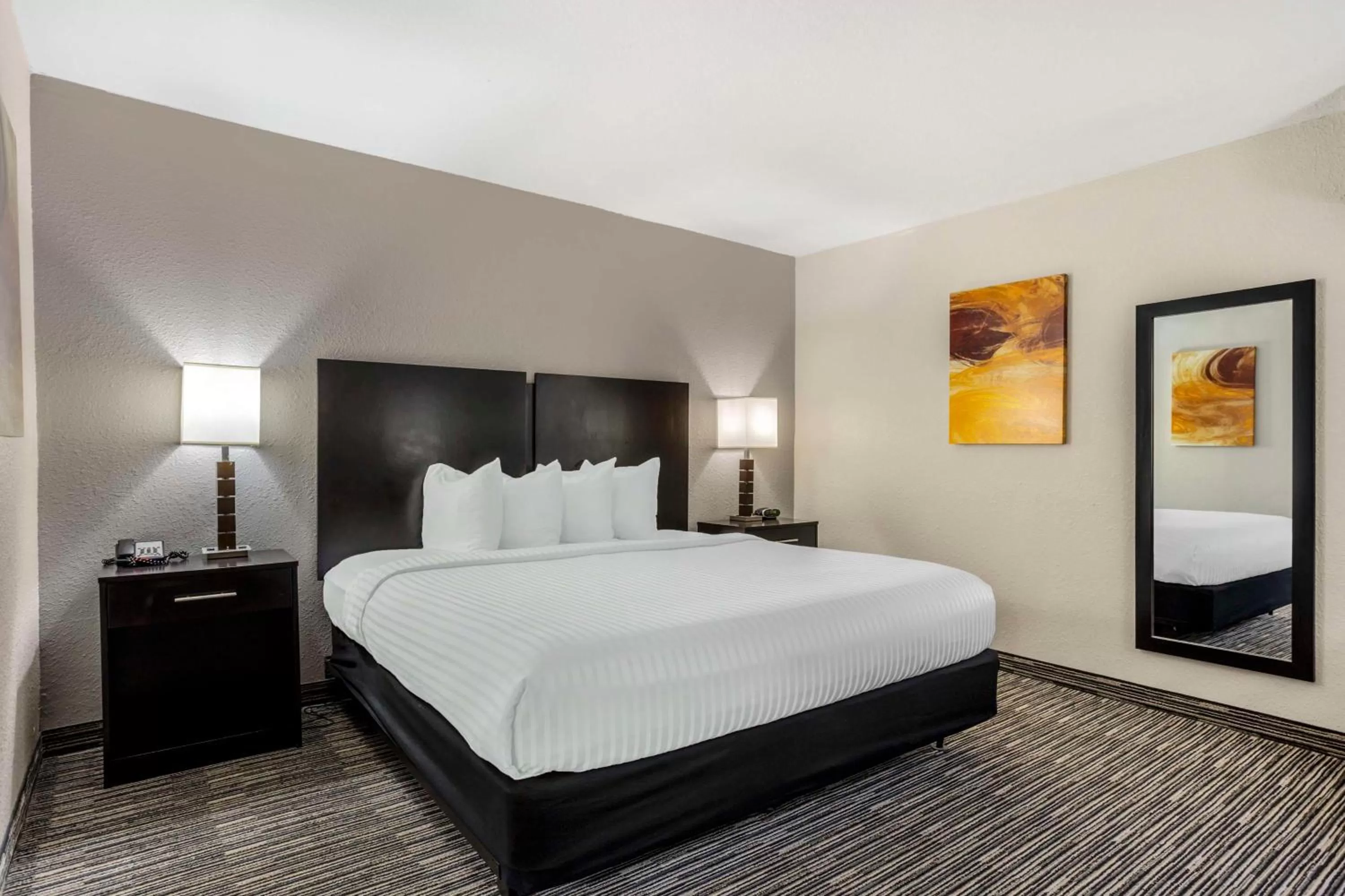 Bedroom, Bed in Best Western Plus- Jonesboro