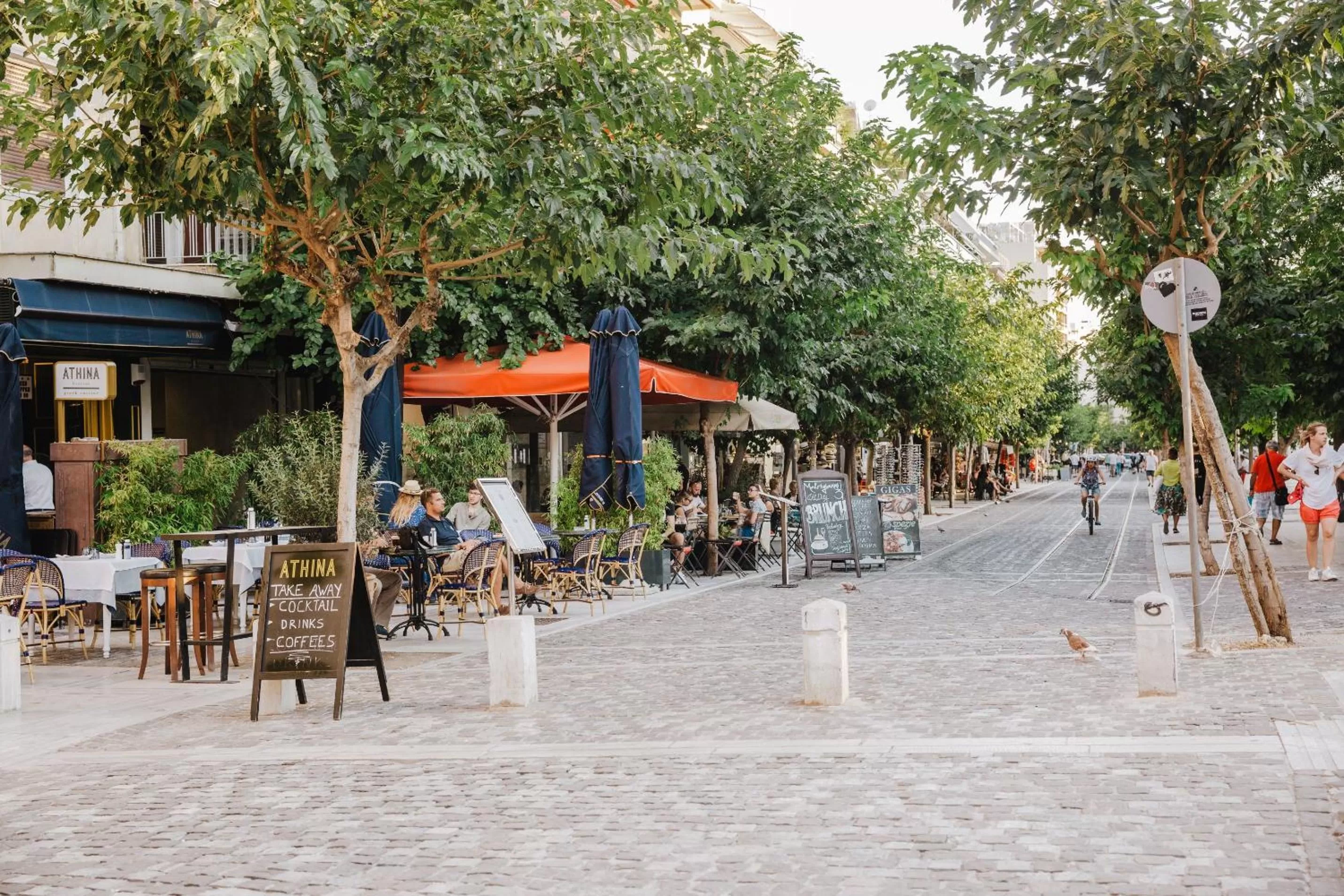 Neighbourhood in Athens Studios