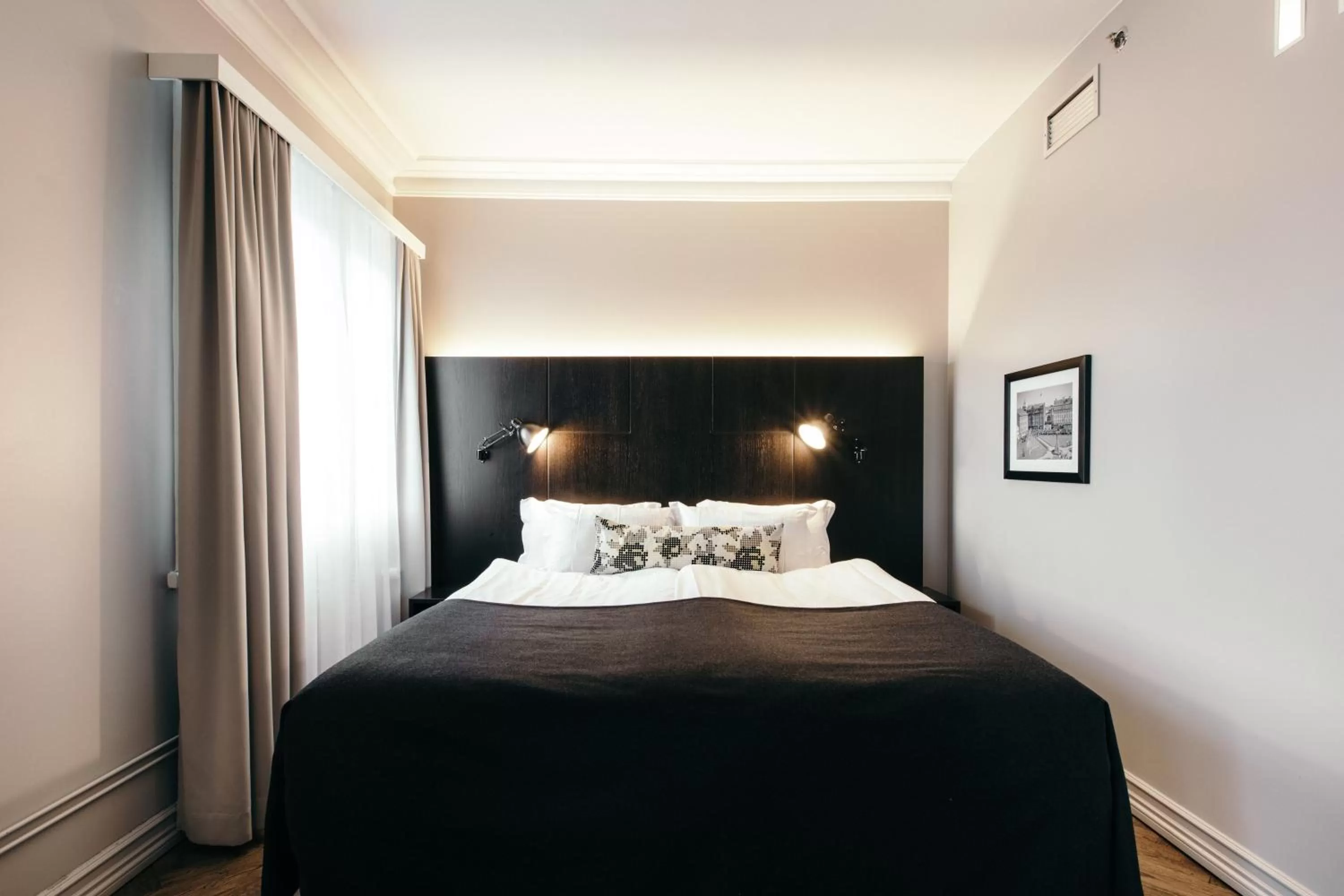 Deluxe Double Room in Apótek Hotel Reykjavík by Keahotels