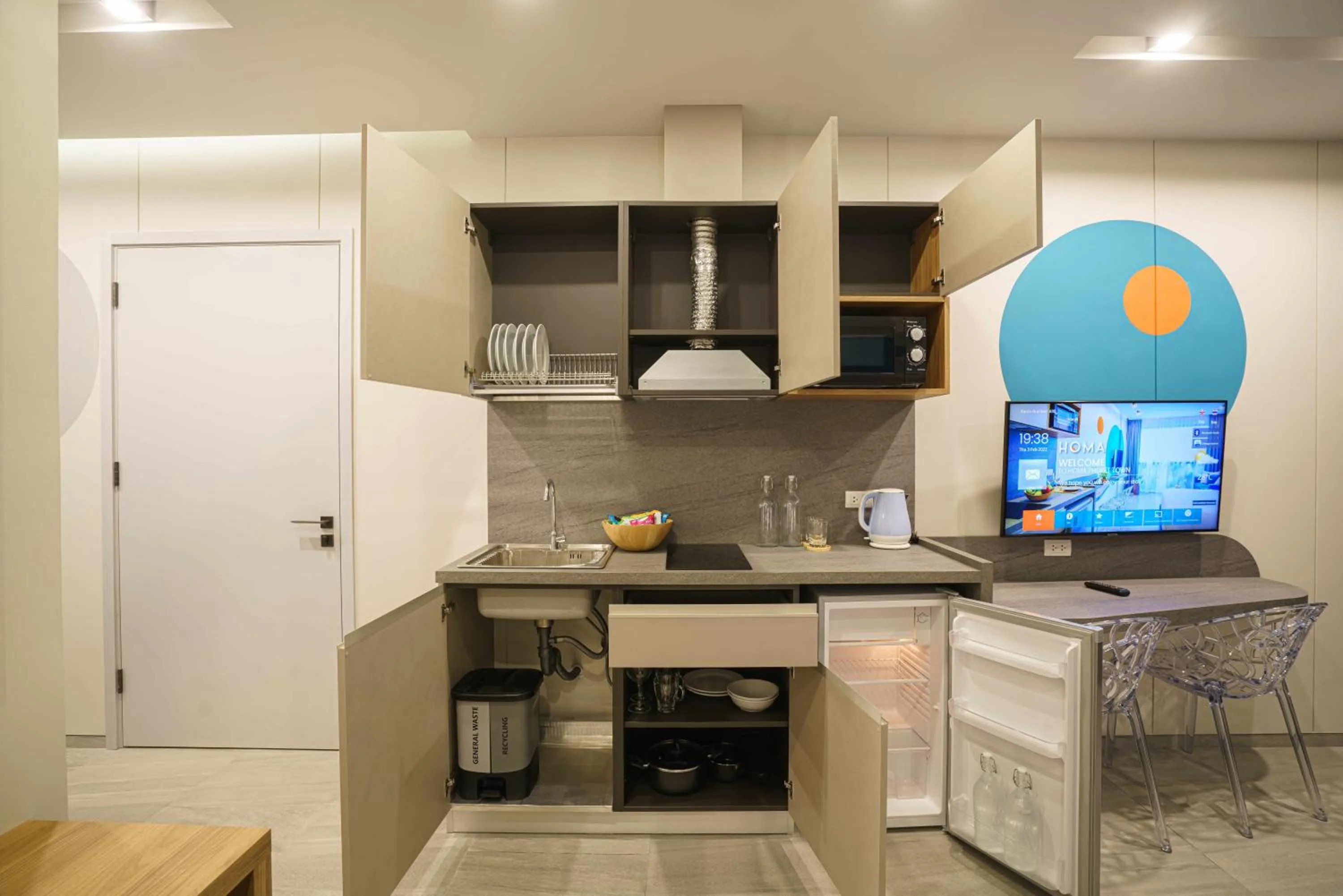 Coffee/tea facilities in HOMA Phuket Town