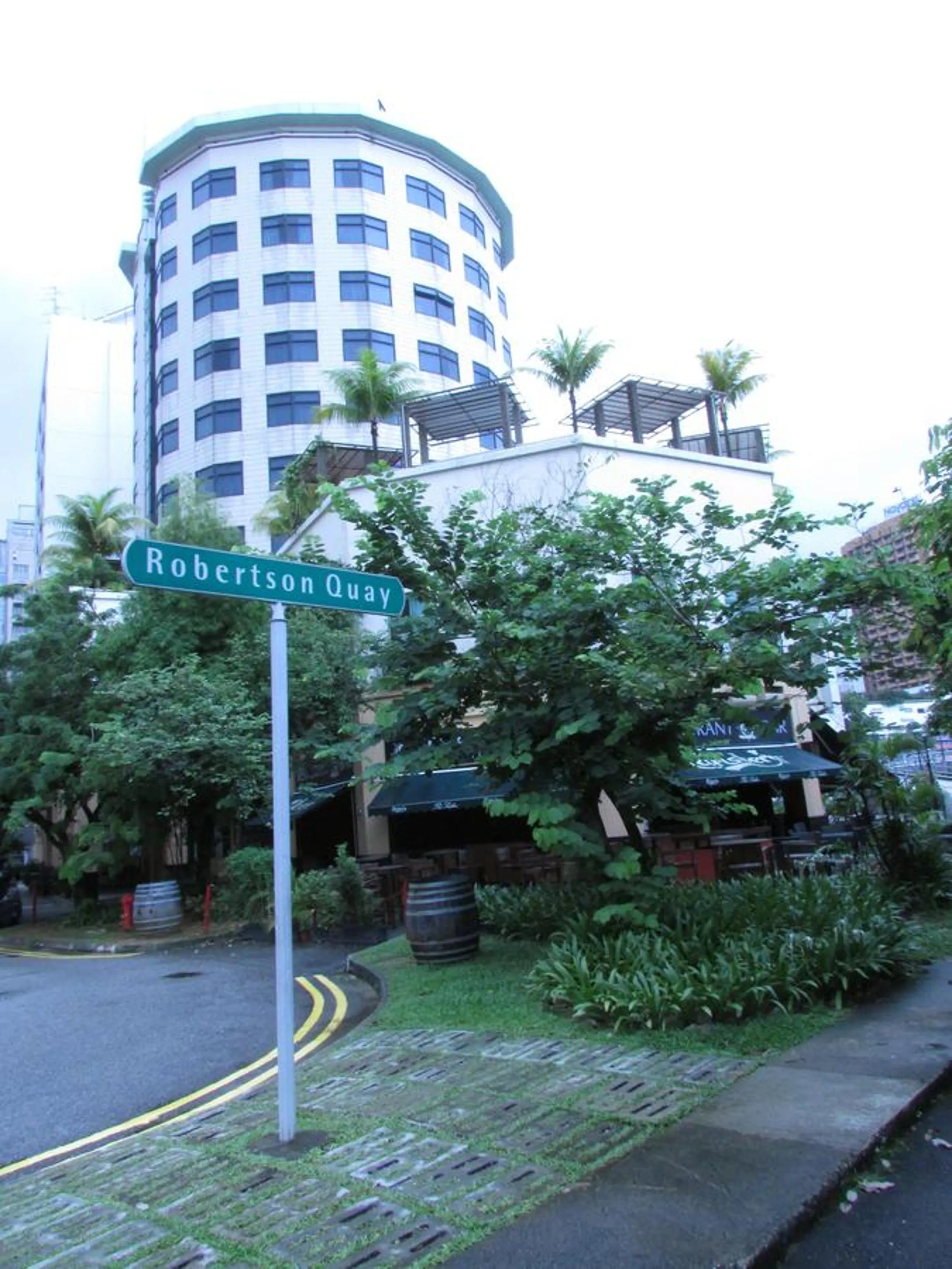 Facade/entrance, Property Building in Robertson Quay Hotel