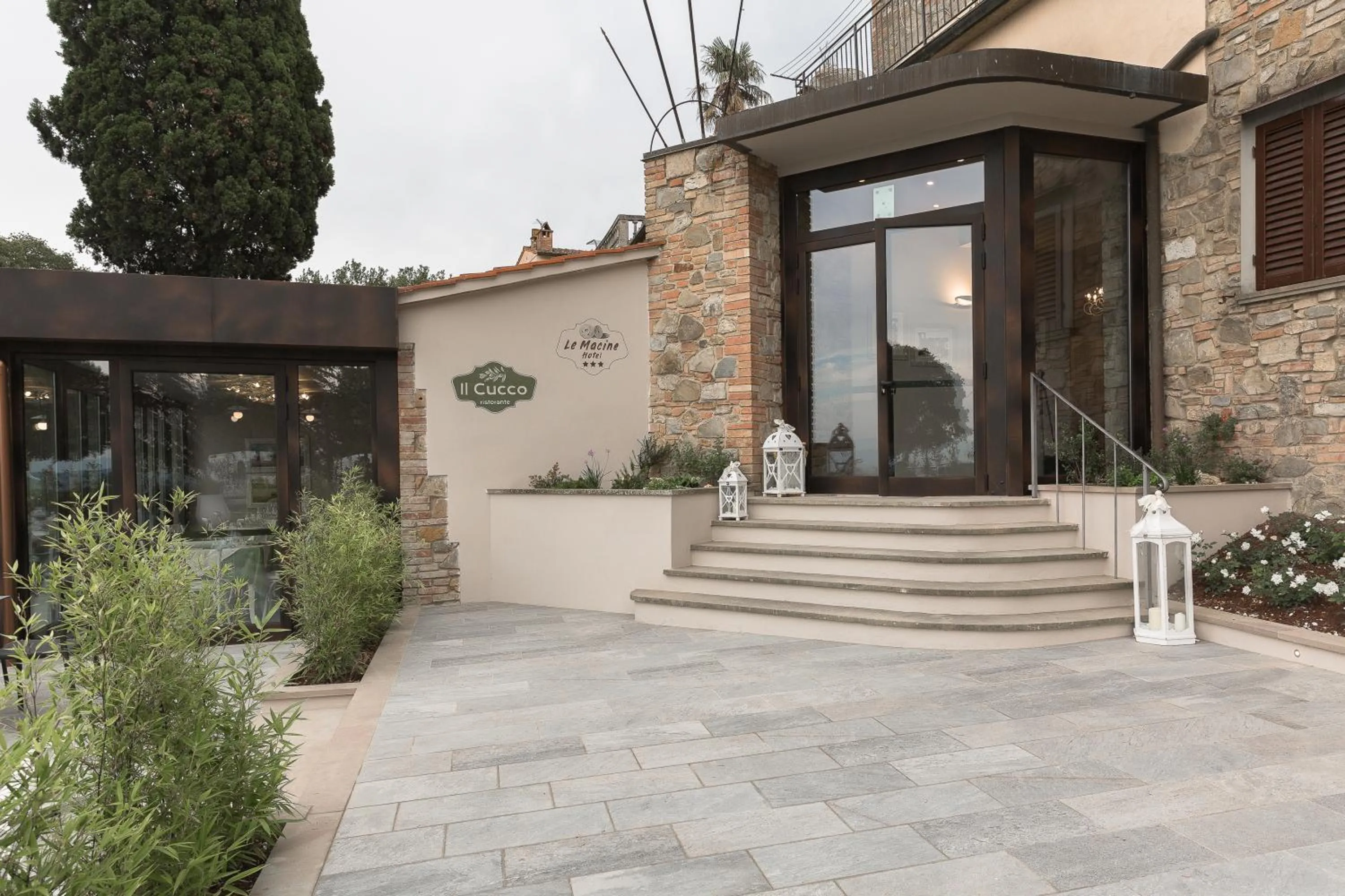 Property building in Hotel Le Macine