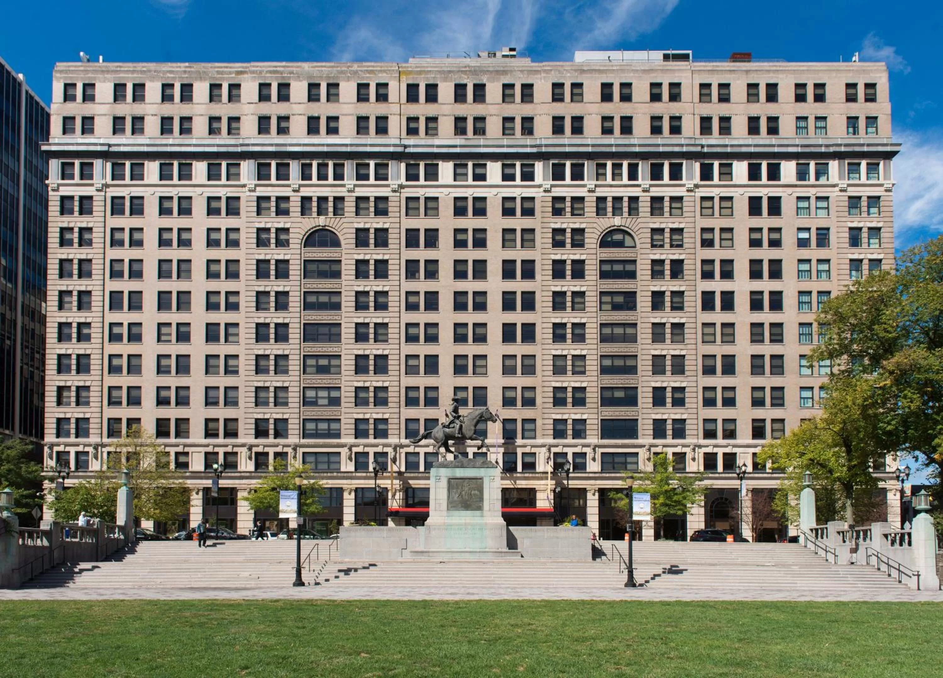 Neighbourhood in Hotel Du Pont