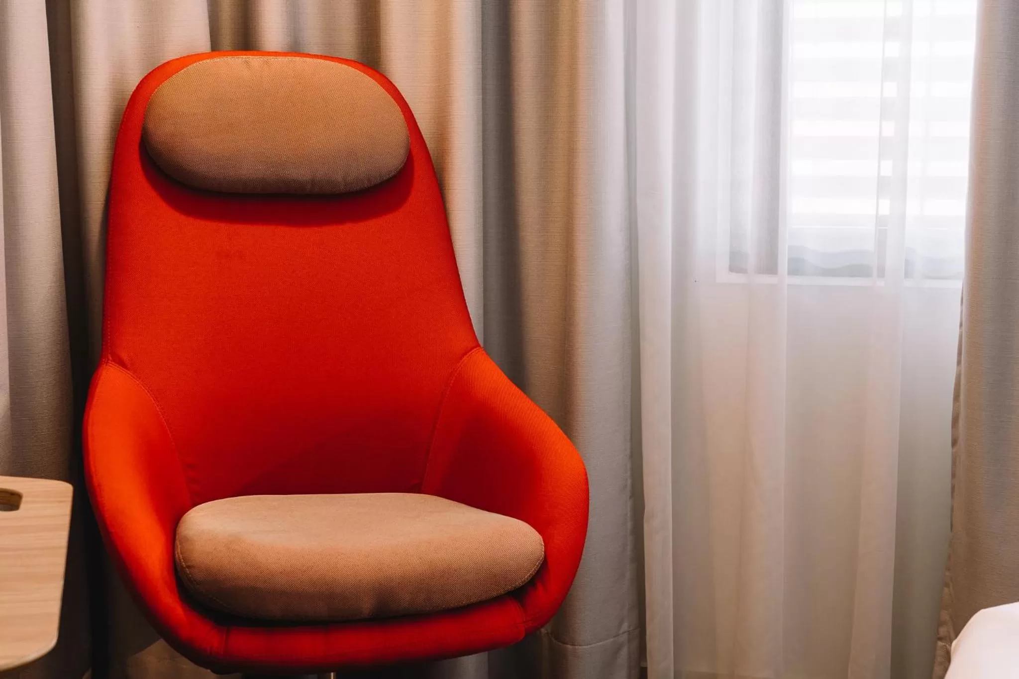 Photo of the whole room in Holiday Inn Express Porto City Centre by IHG