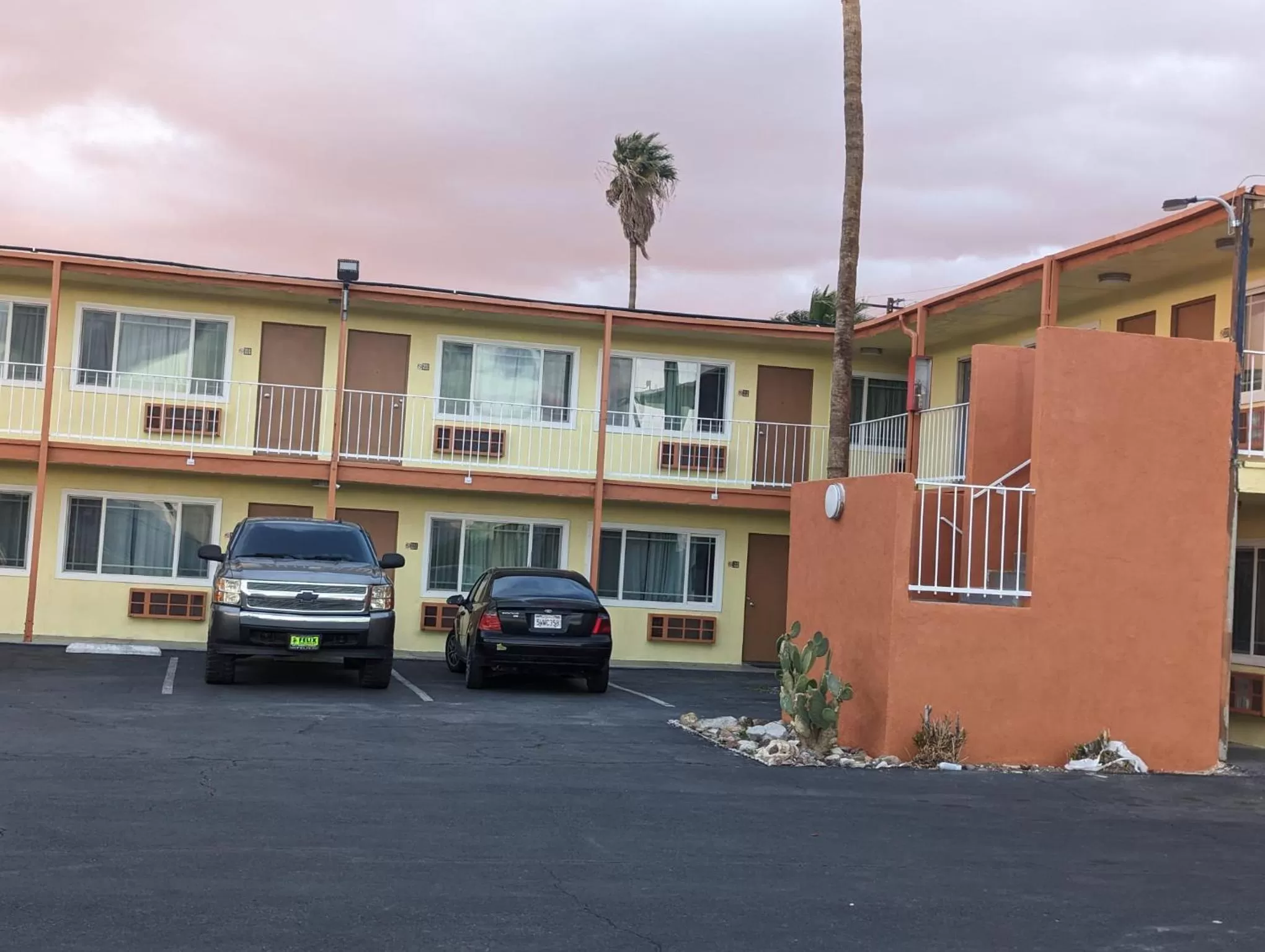 Property building in BEST MOTEL on Historic Route 66, Barstow
