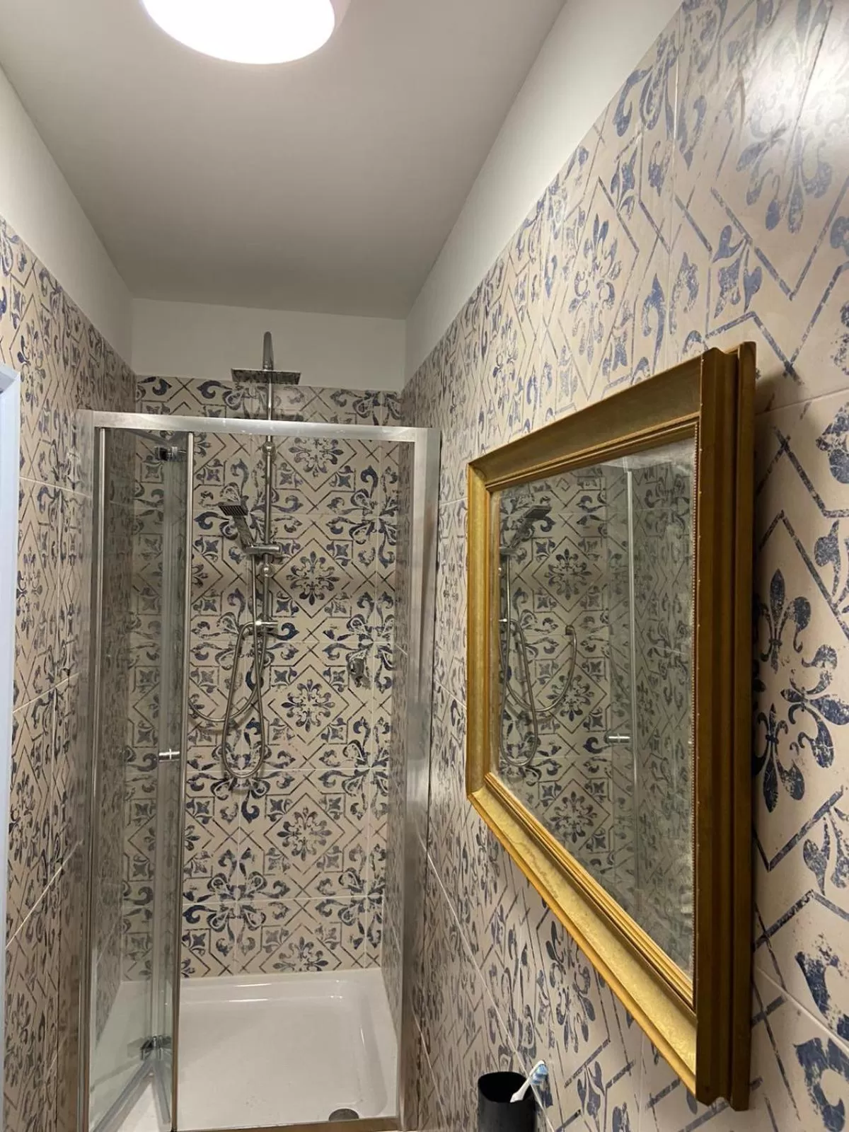 Bathroom in The Phoenix Rooms