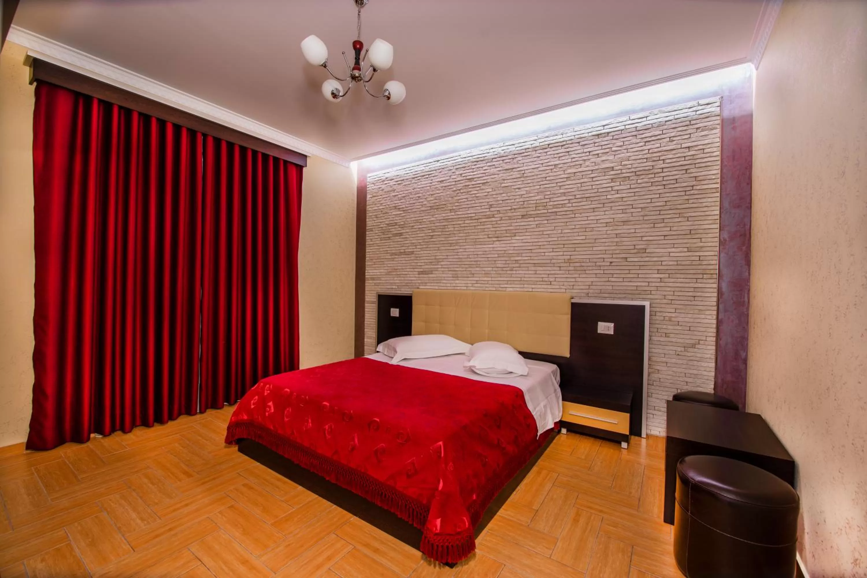 Bed in Fieri International Hotel