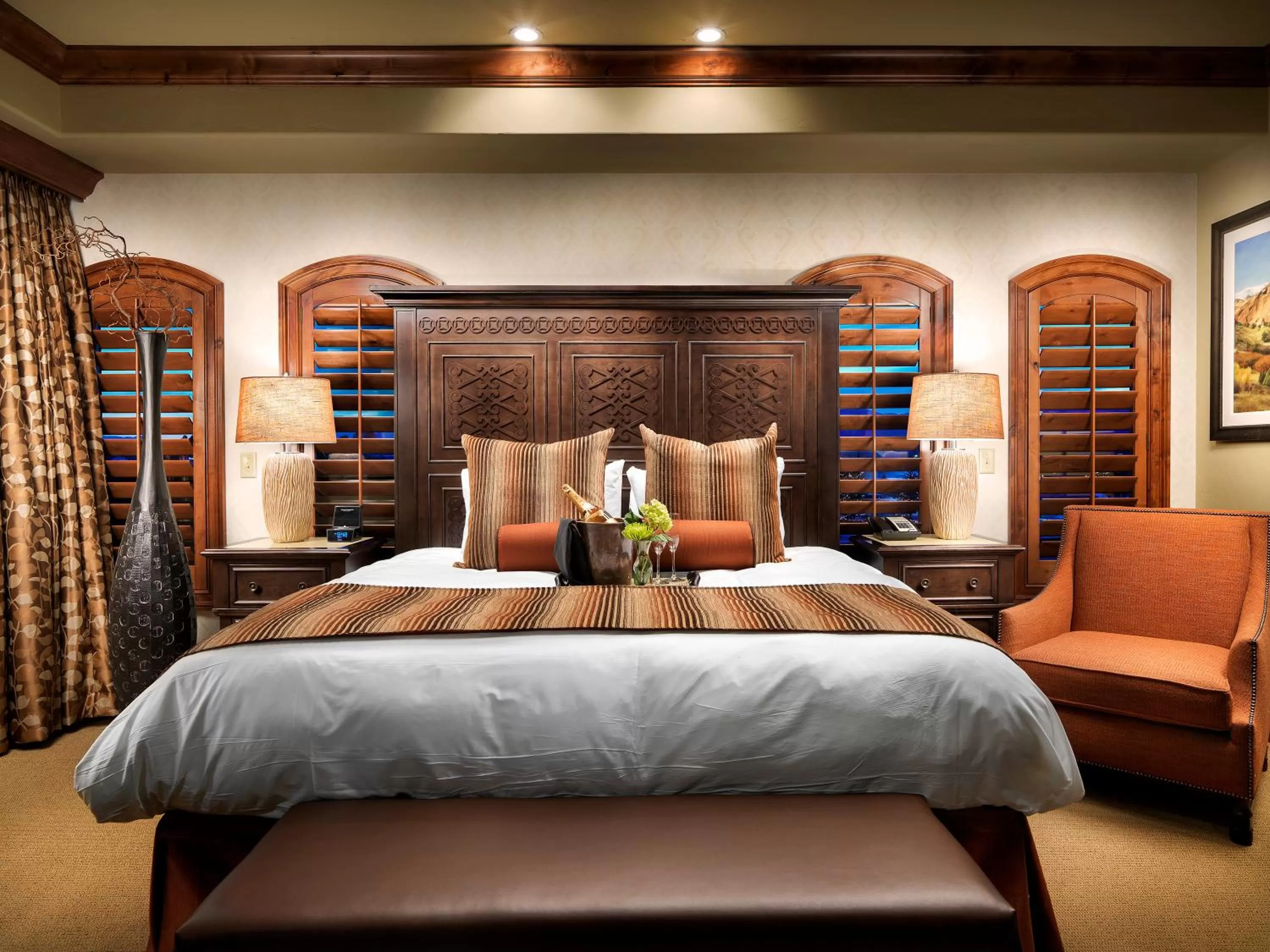 Bedroom, Bed in Flying Horse Resort & Club