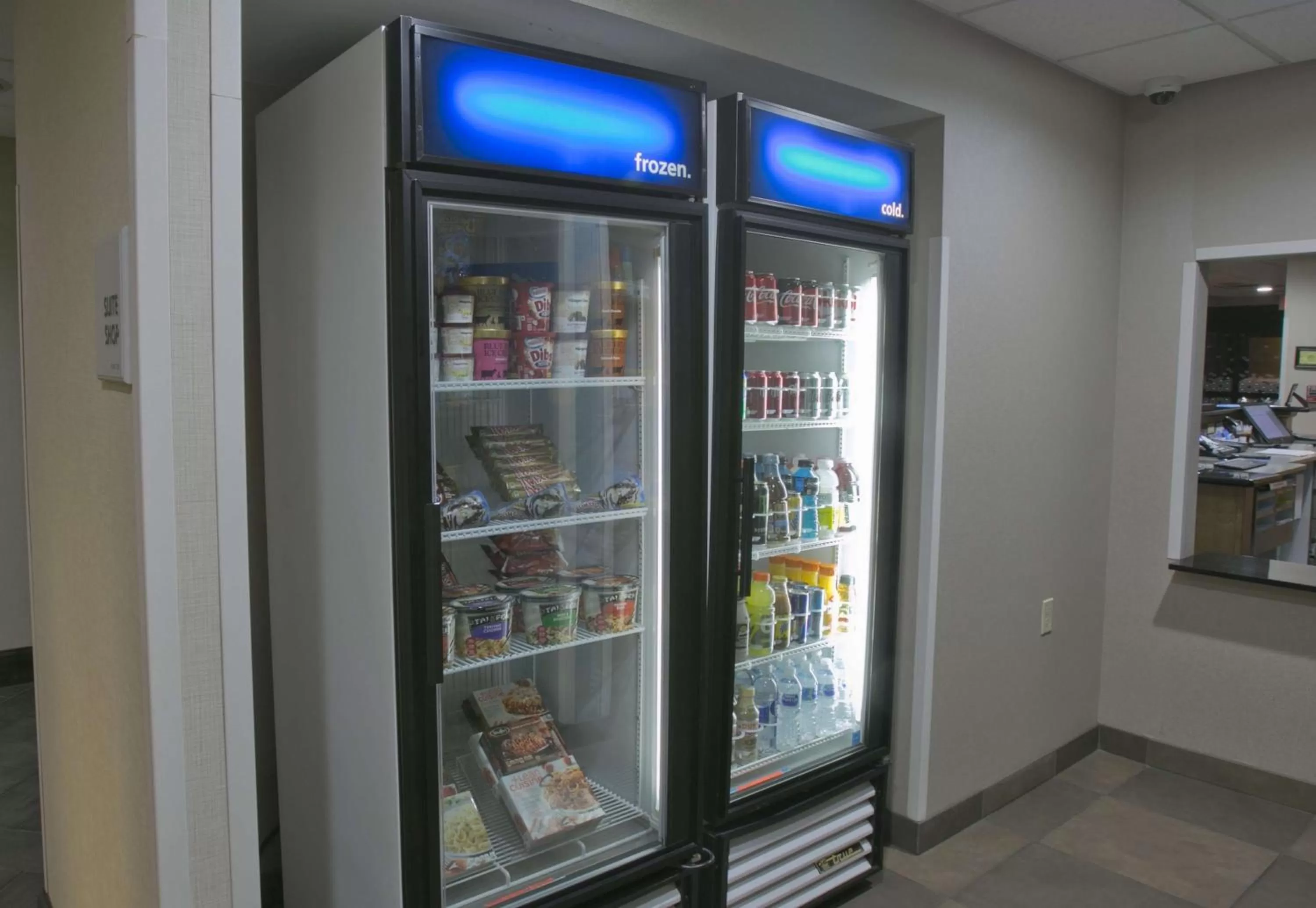 Restaurant/places to eat in Hampton Inn & Suites Wiggins