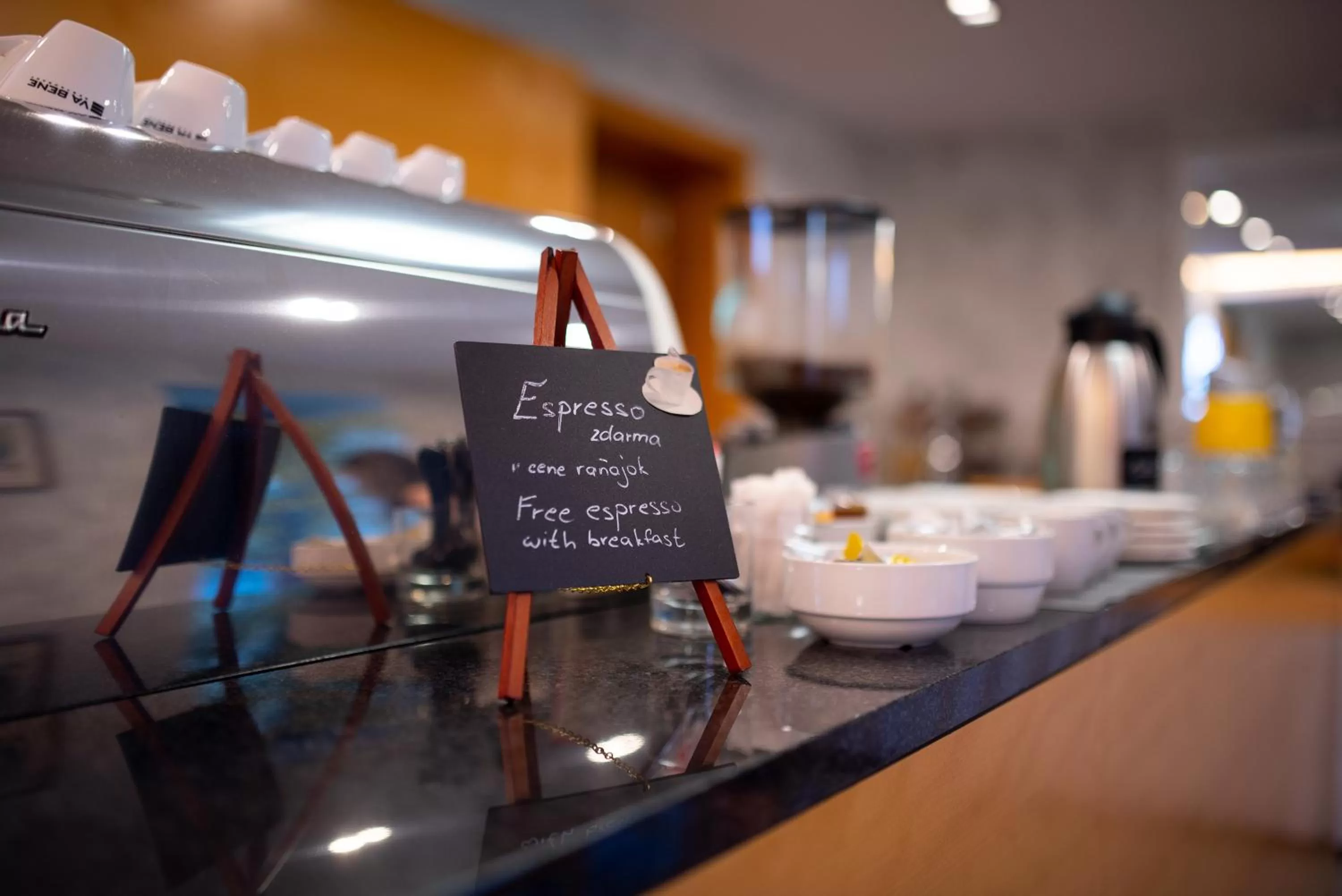 Breakfast in Felicity Garni Hotel