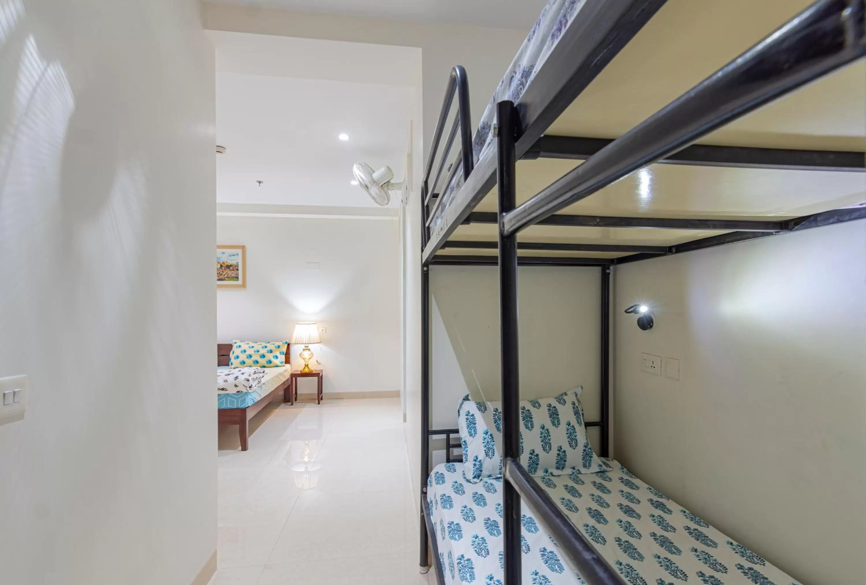 Bedroom, Bed in House of Backpackers