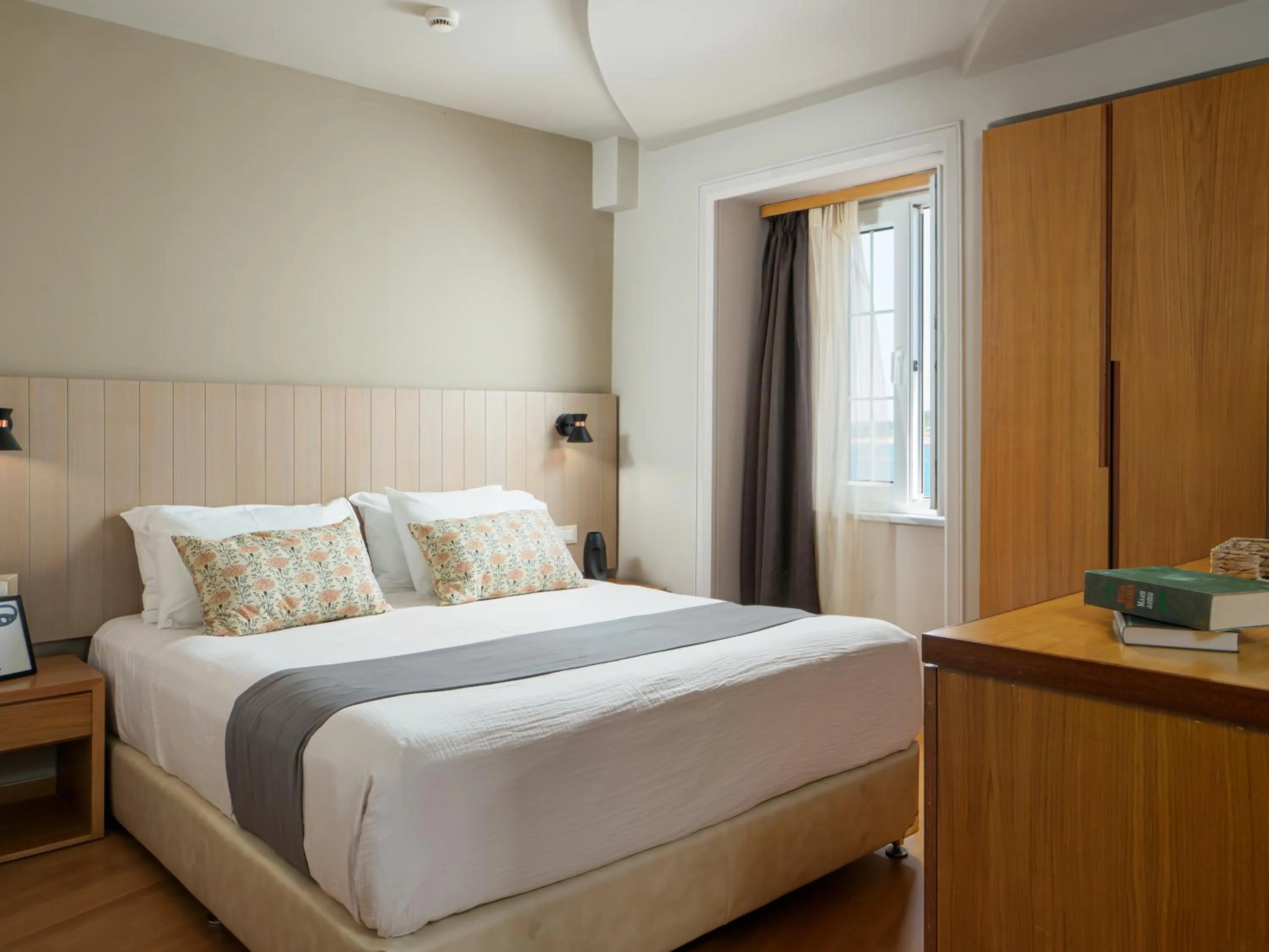 Bed in El Greco Hotel