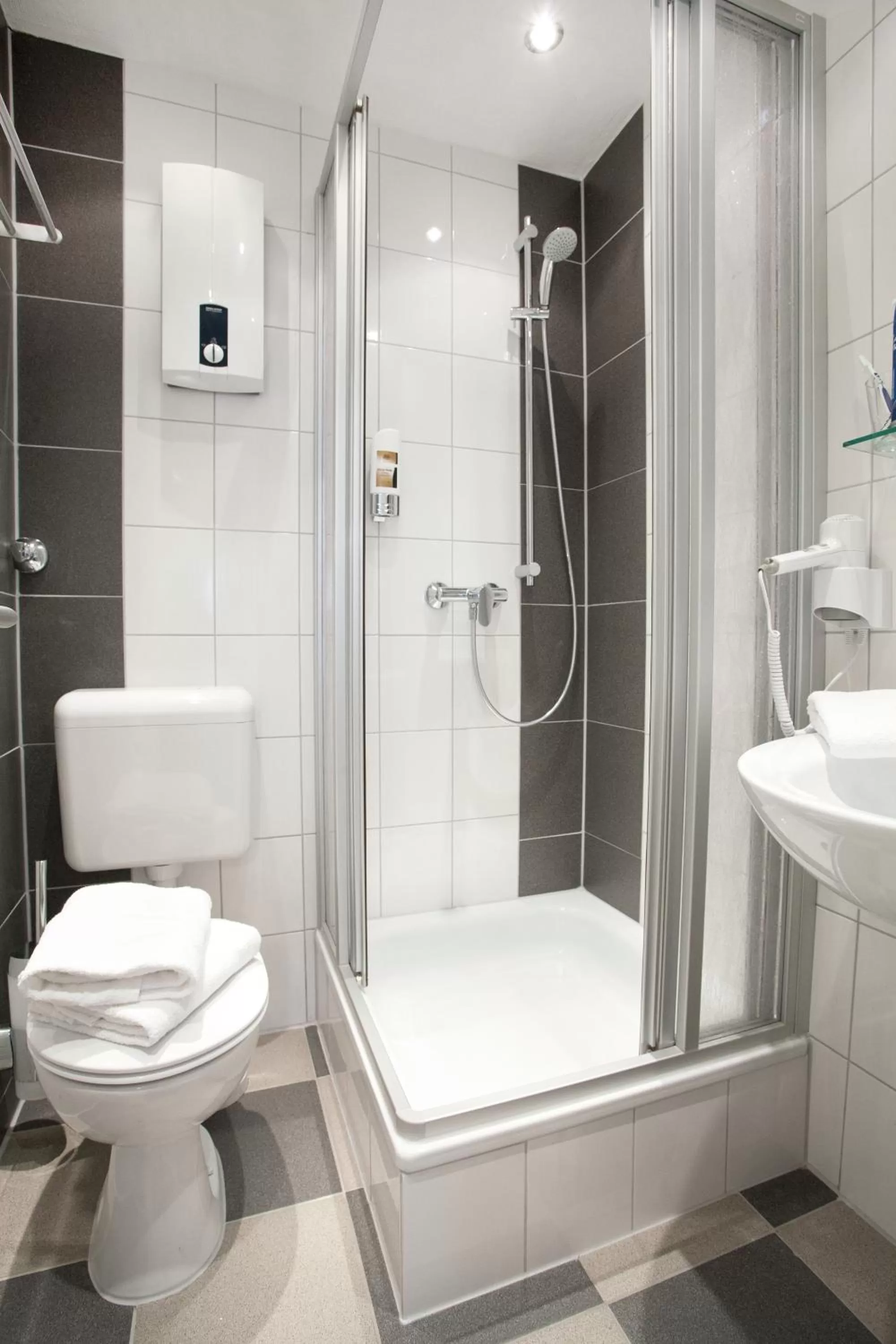 Bathroom in Hotel Design Apart