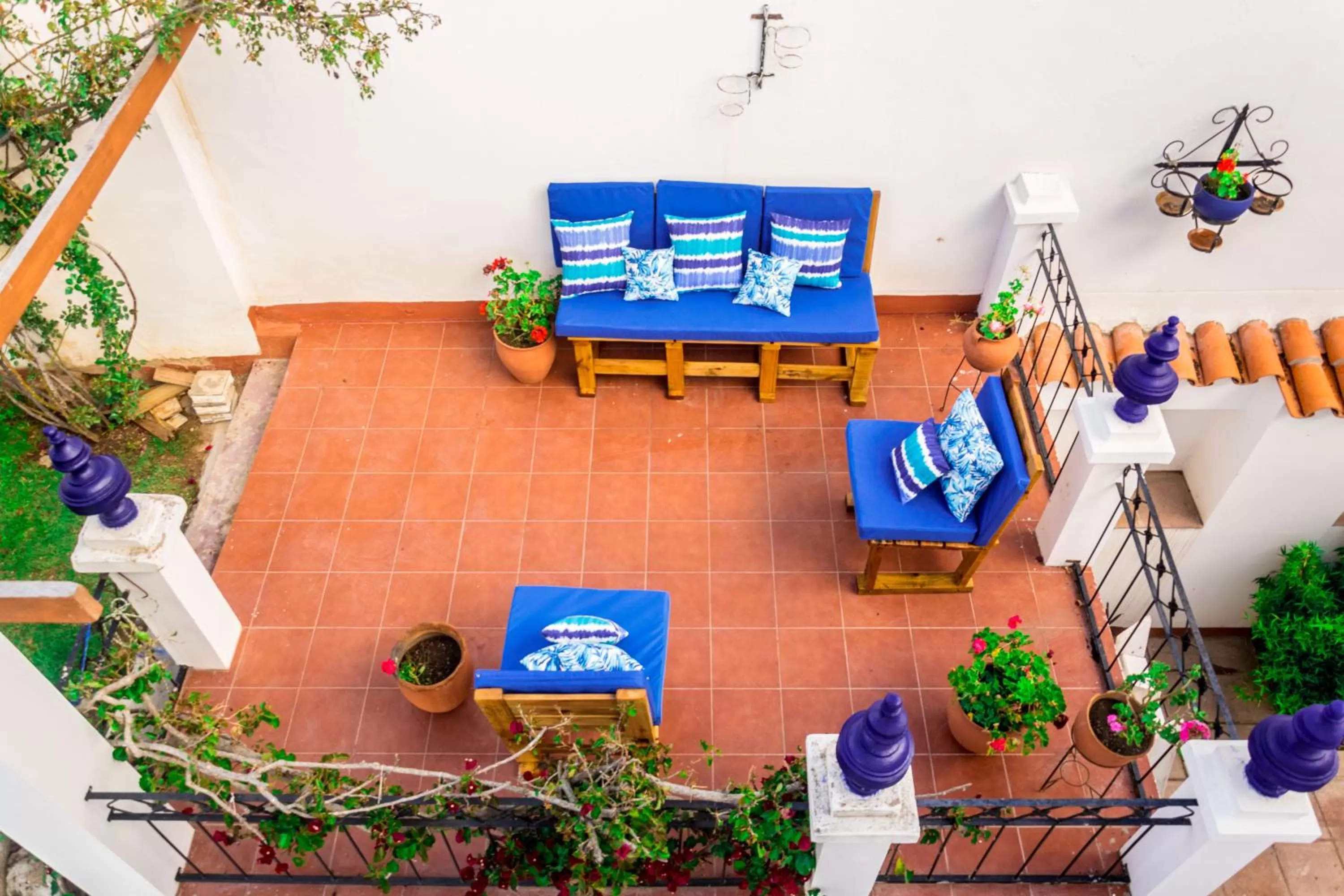 Balcony/Terrace in El Jardin De Su Merced B&B